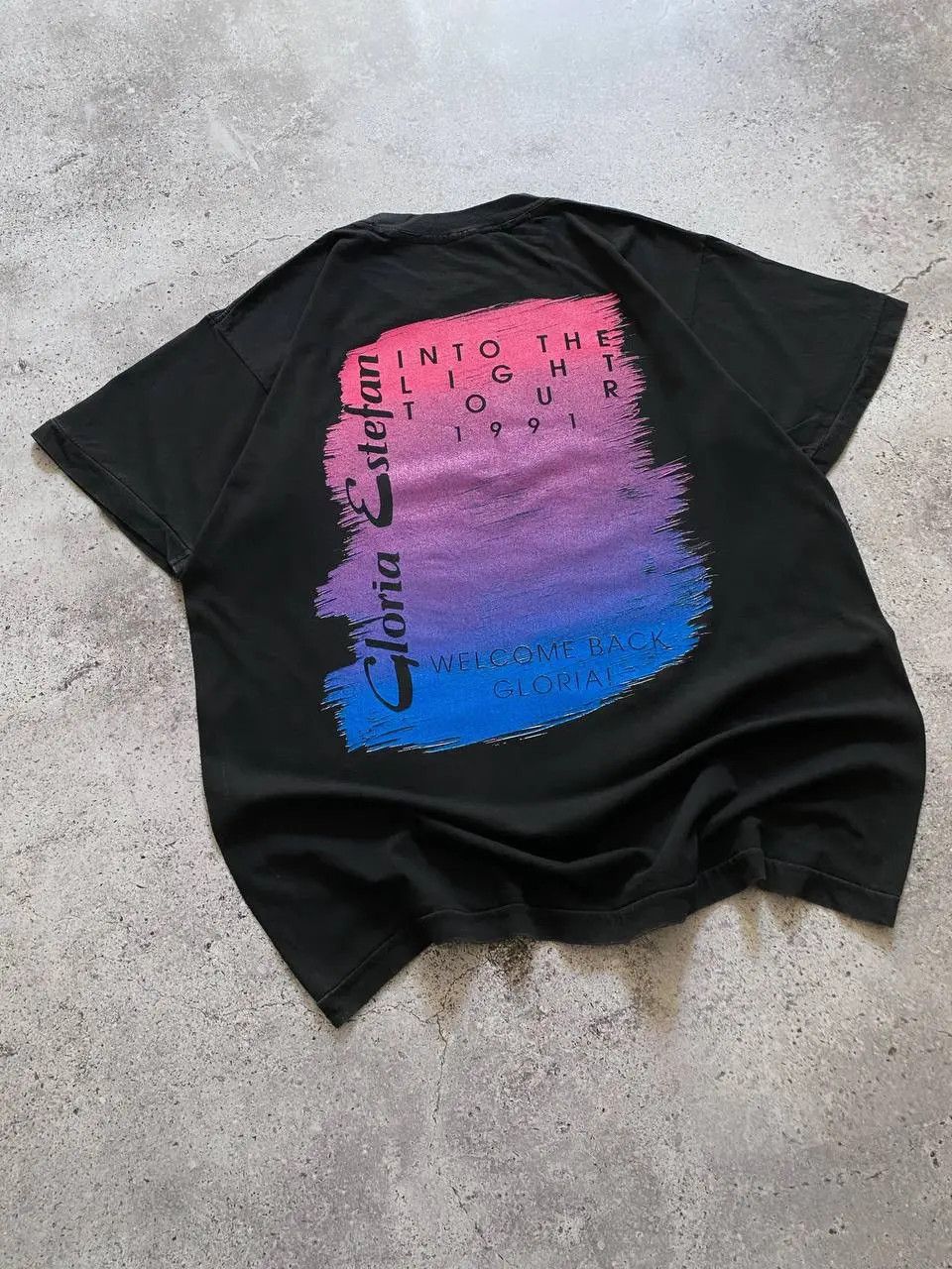 Vintage VINTAGE 1991 GLORIA ESTEFAN INTO LIGHT TOUR BROCKUM T SHIRT Size US L / EU 52-54 / 3 - 9 Thumbnail