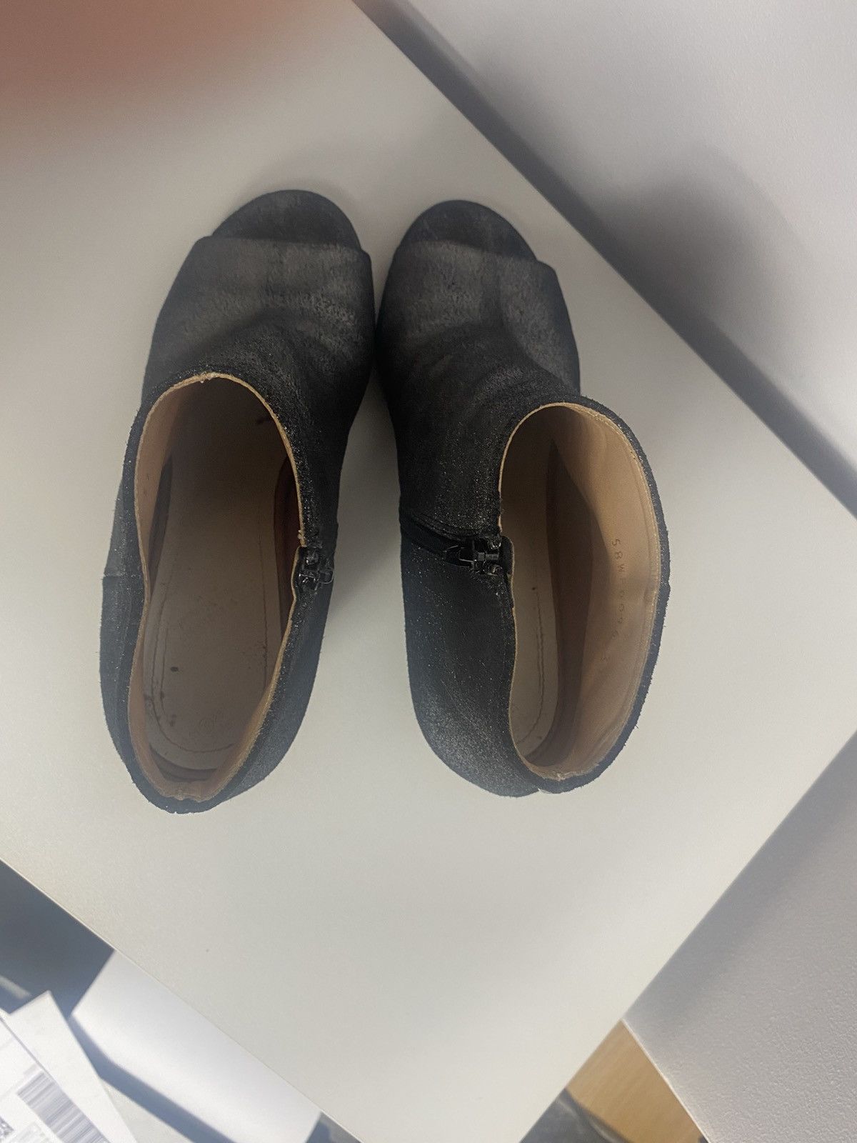 Maison Margiela ⚡️Quick Sale ⚡️Leather Maison Margiela open toes filter heel Size US 7 / IT 37 - 4 Thumbnail