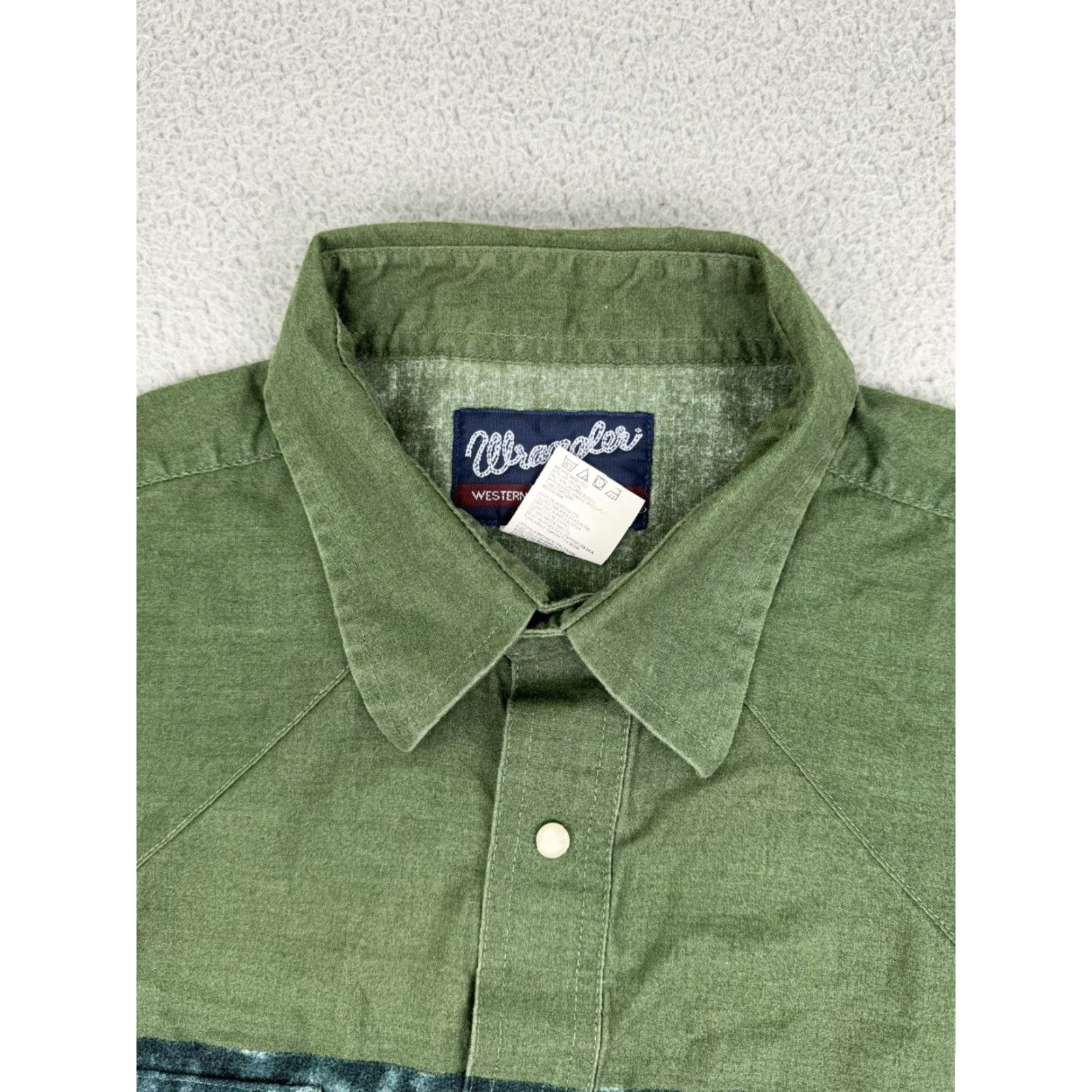 VINTAGE Wrangler Western Shirt Men XL Long Sleeve Green Cotton Cowboy Rodeo Button-up Western Apparel