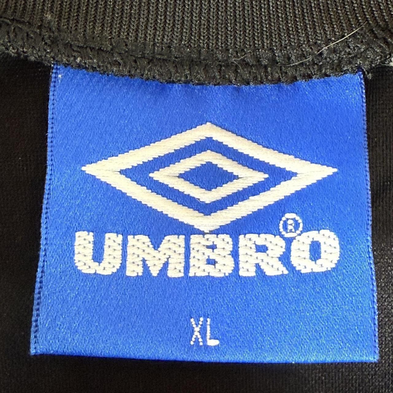 Umbro Umbro Drill Top Black T shirt Tee Vintage Size US M / EU 48-50 / 2 - 4 Thumbnail
