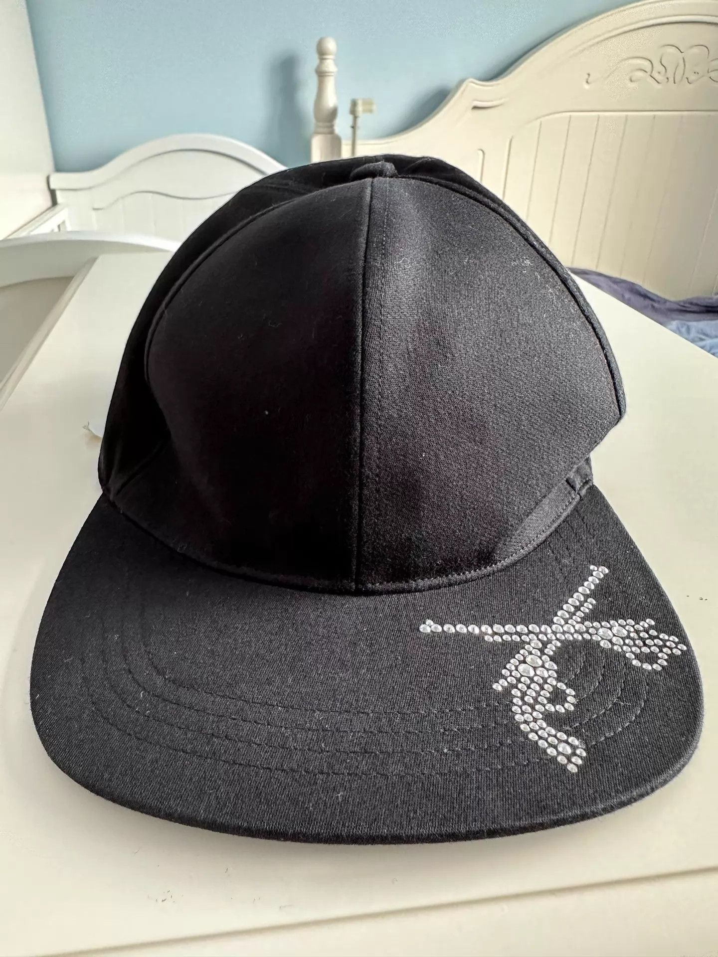 roarguns roarguns Double Gun Swarovski Crystal Black Japan Cap Size ONE SIZE - 1 Thumbnail