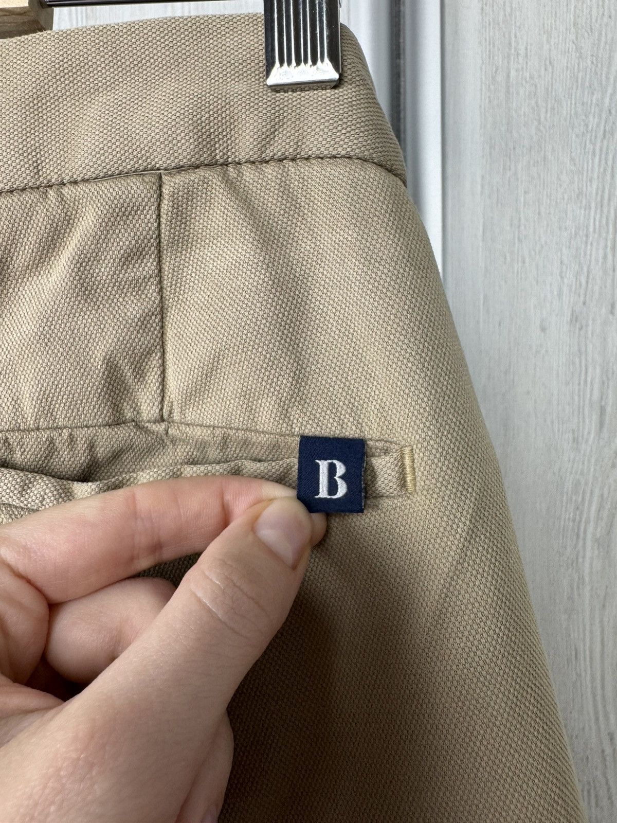 Boggi Boggi Milano beige classic pattern chinos casual pants Size US 34 / EU 50 - 8 Thumbnail