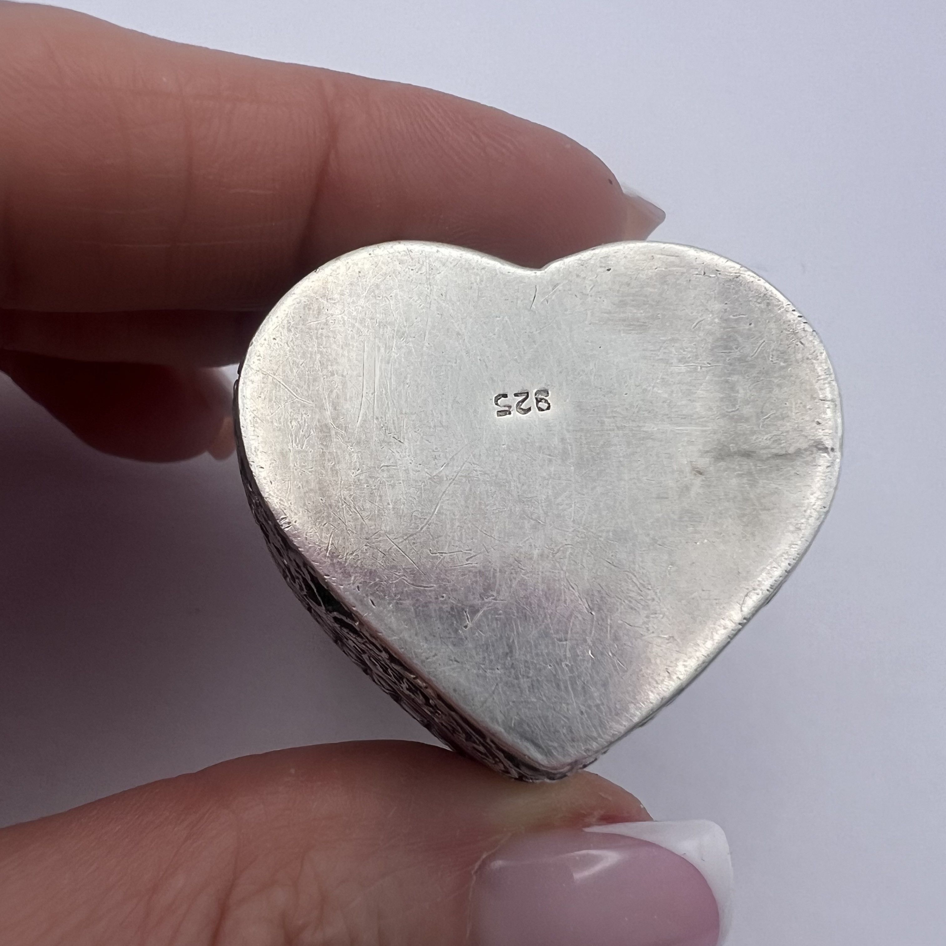Vintage Vintage Sterling Silver 925 Filigree Heart Trinket Pill Box Size ONE SIZE - 7 Thumbnail