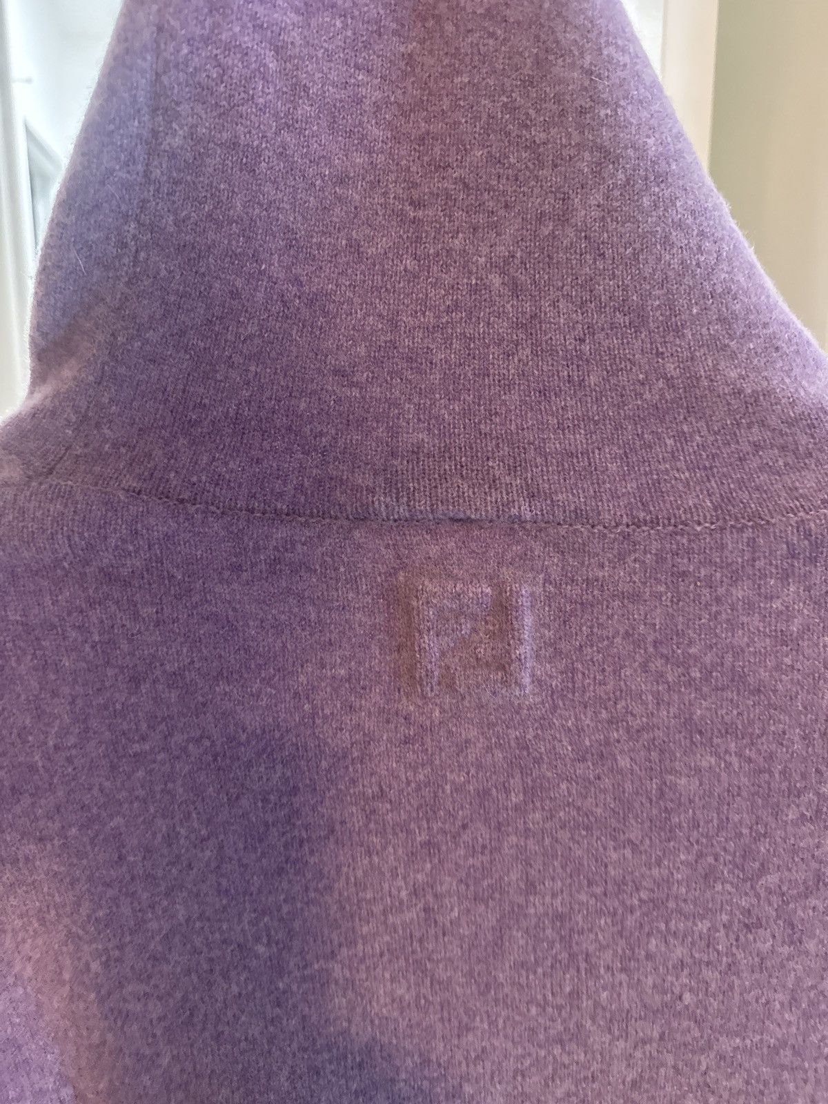 Fendi Fendi turtle neck oversized new with tag- unisex Size XL / US 12-14 / IT 48-50 - 3 Thumbnail