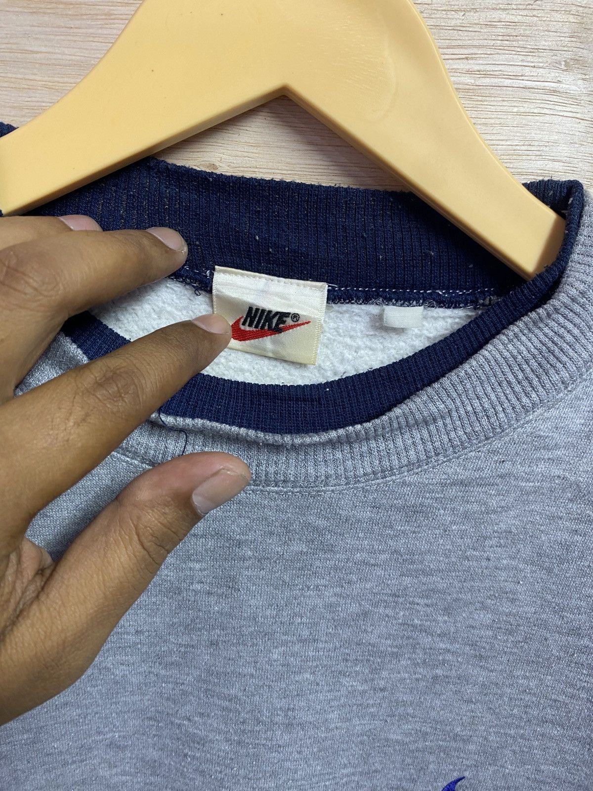 Nike Vintage Nike small logo sweatshirt Size US S / EU 44-46 / 1 - 3 Thumbnail