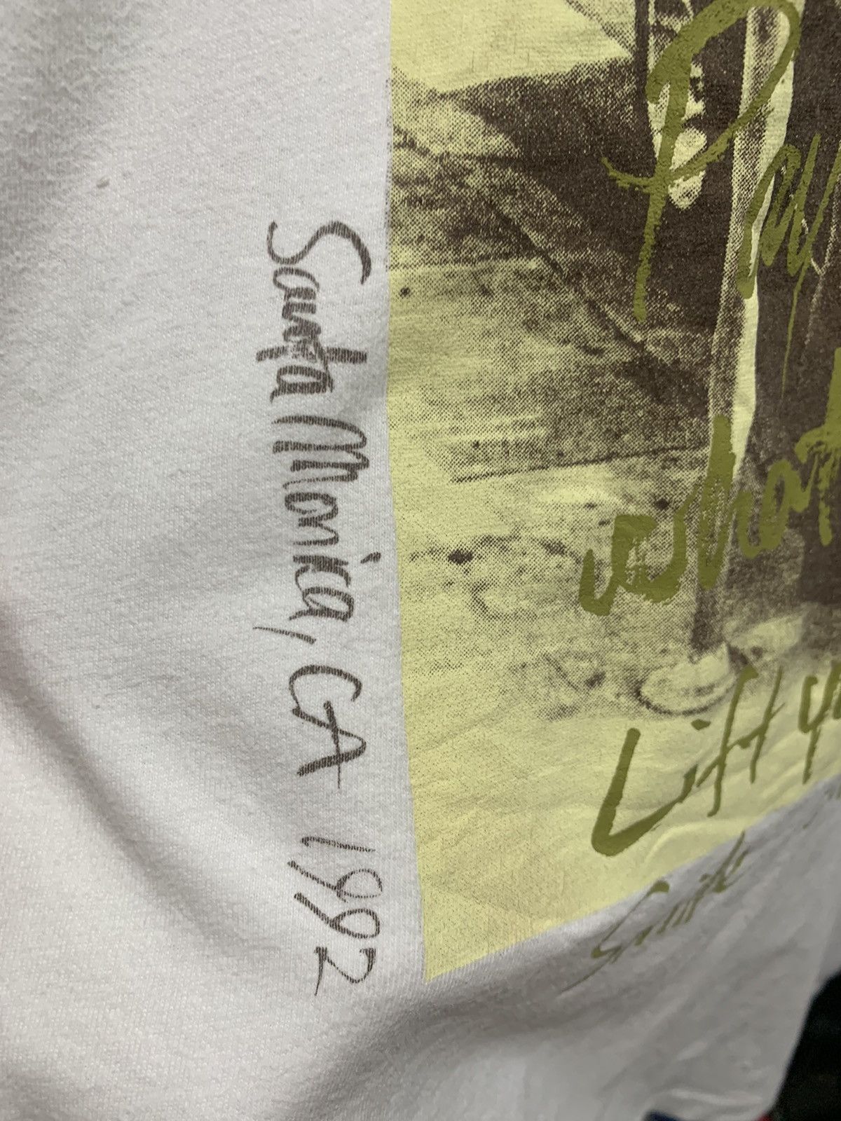 Vintage Vintage Release Art Tshirt Size US L / EU 52-54 / 3 - 4 Thumbnail