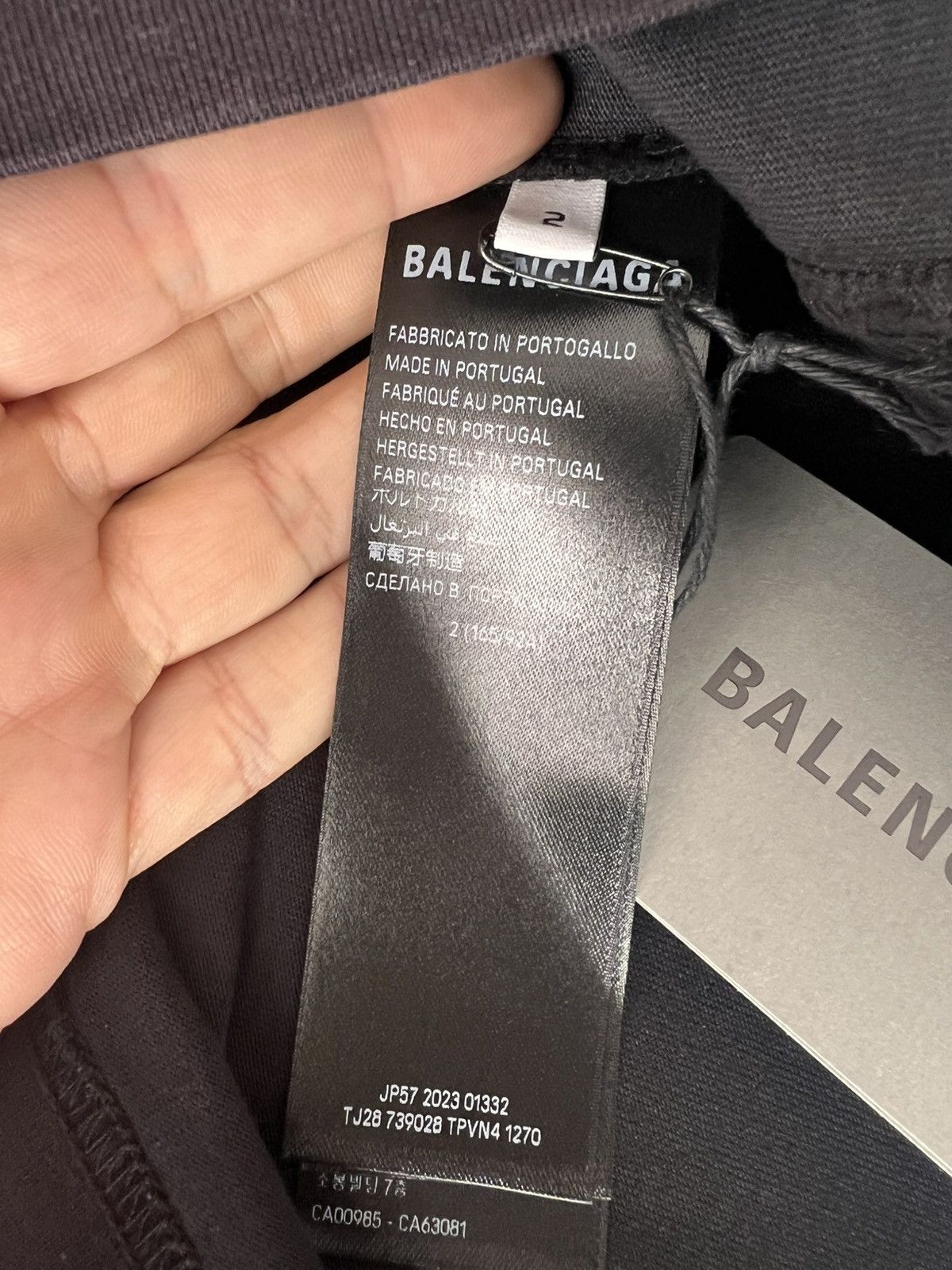Balenciaga Balenciaga Sample Sticker Oversized Shirt black Size US M / EU 48-50 / 2 - 6 Thumbnail