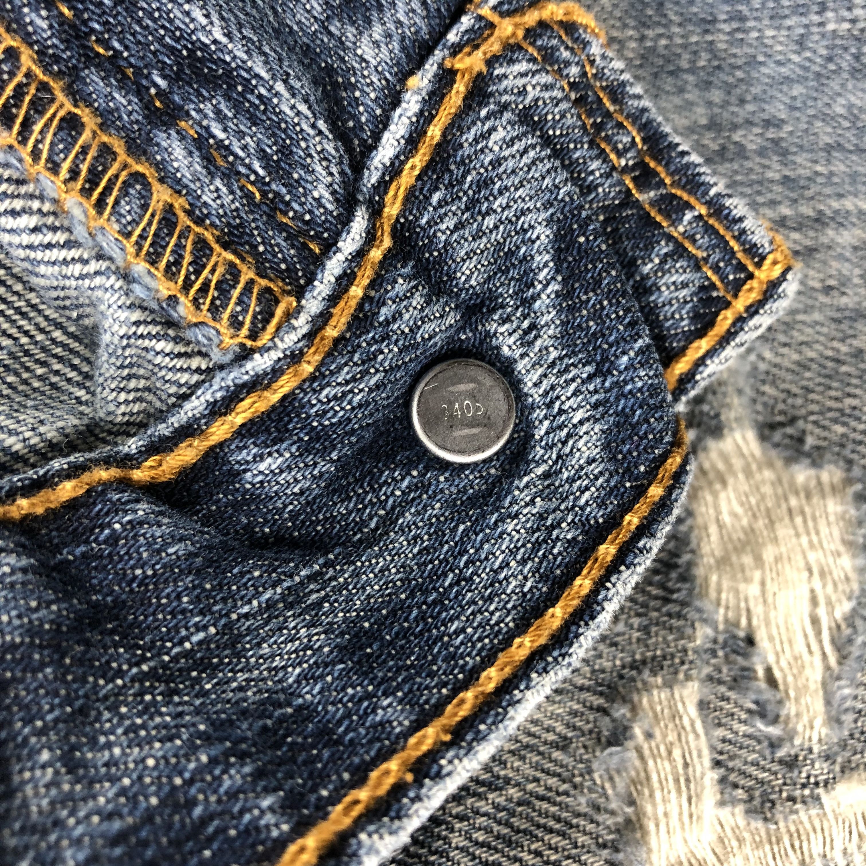Levi's × Vintage Vintage Blue Wash Levis 559 Jeans-JM2987 Size US 33 - 11 Thumbnail