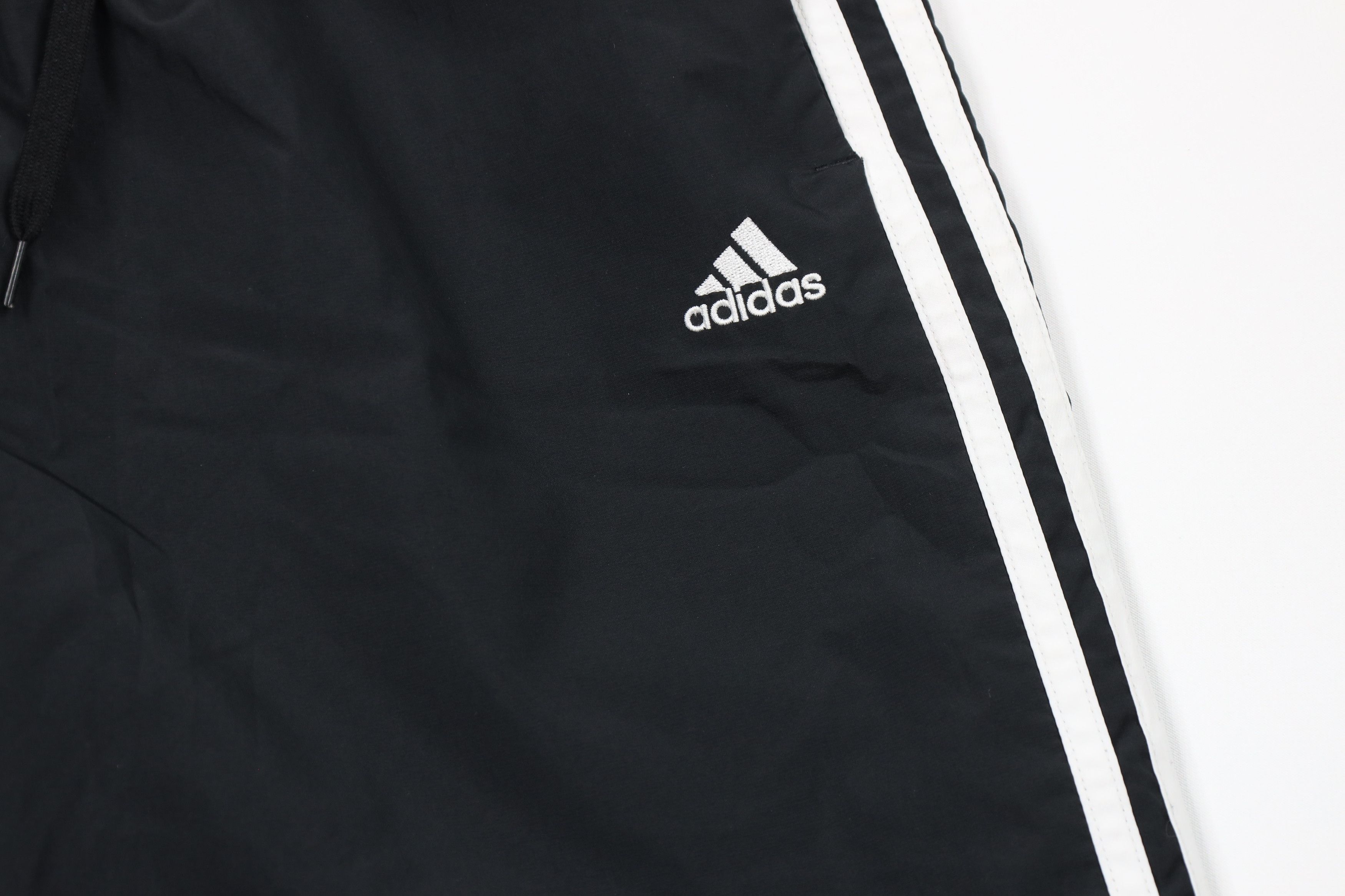 Adidas × Vintage Vintage Adidas Striped Wide Leg Windbreaker Pants Black Size 30" / US 8 / IT 44 - 5 Thumbnail