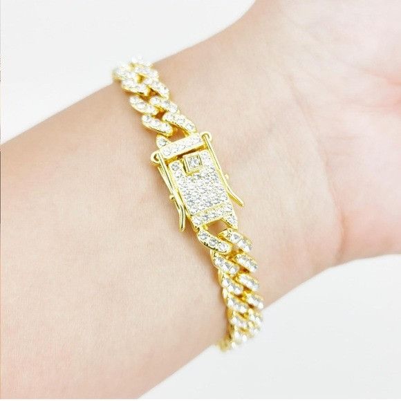 Other Gold and Rhinestone Cuban Link Bracelet Size ONE SIZE - 3 Thumbnail