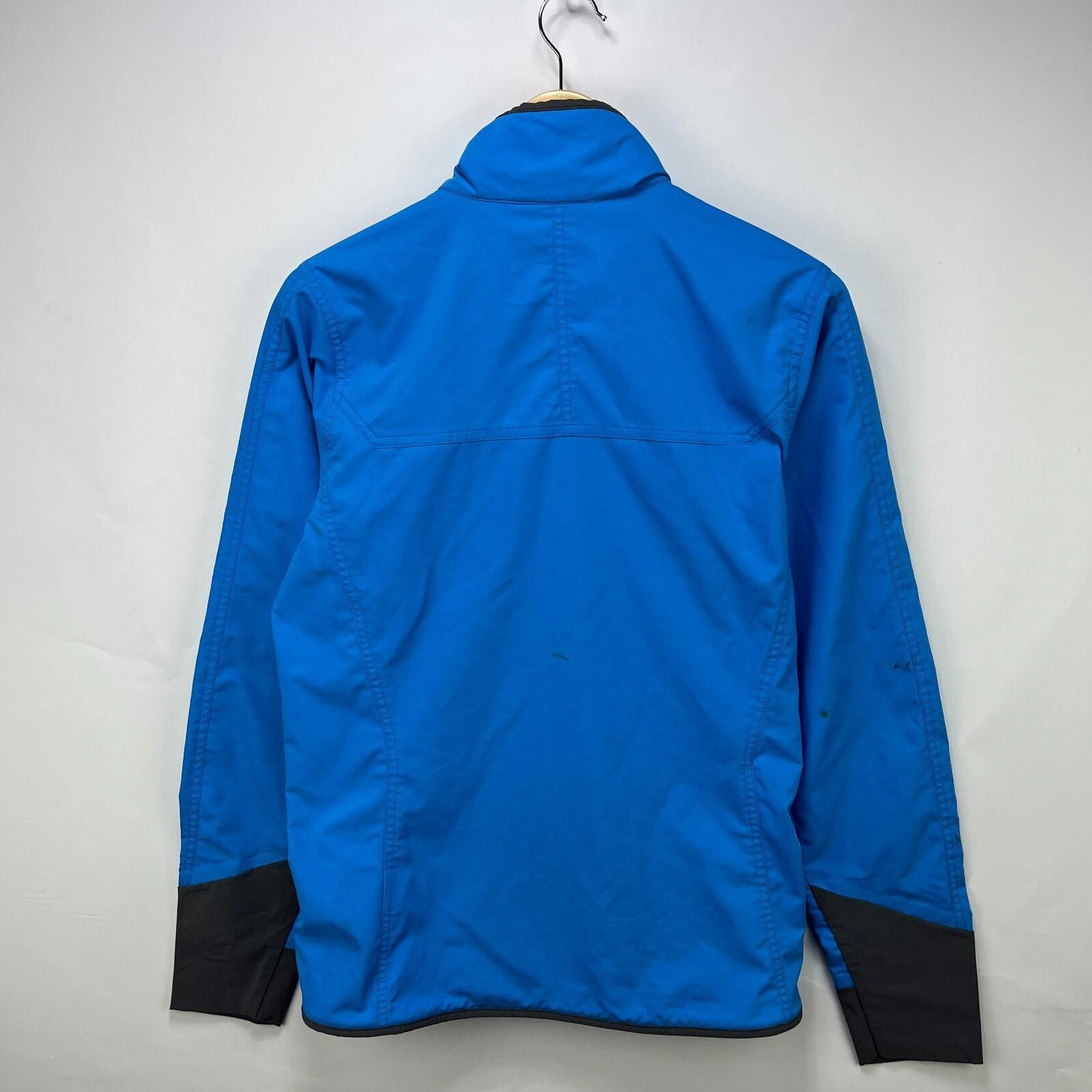 Patagonia Vintage Patagonia Blue Softshell Zip Up Jacket Small Size US S / EU 44-46 / 1 - 9 Thumbnail
