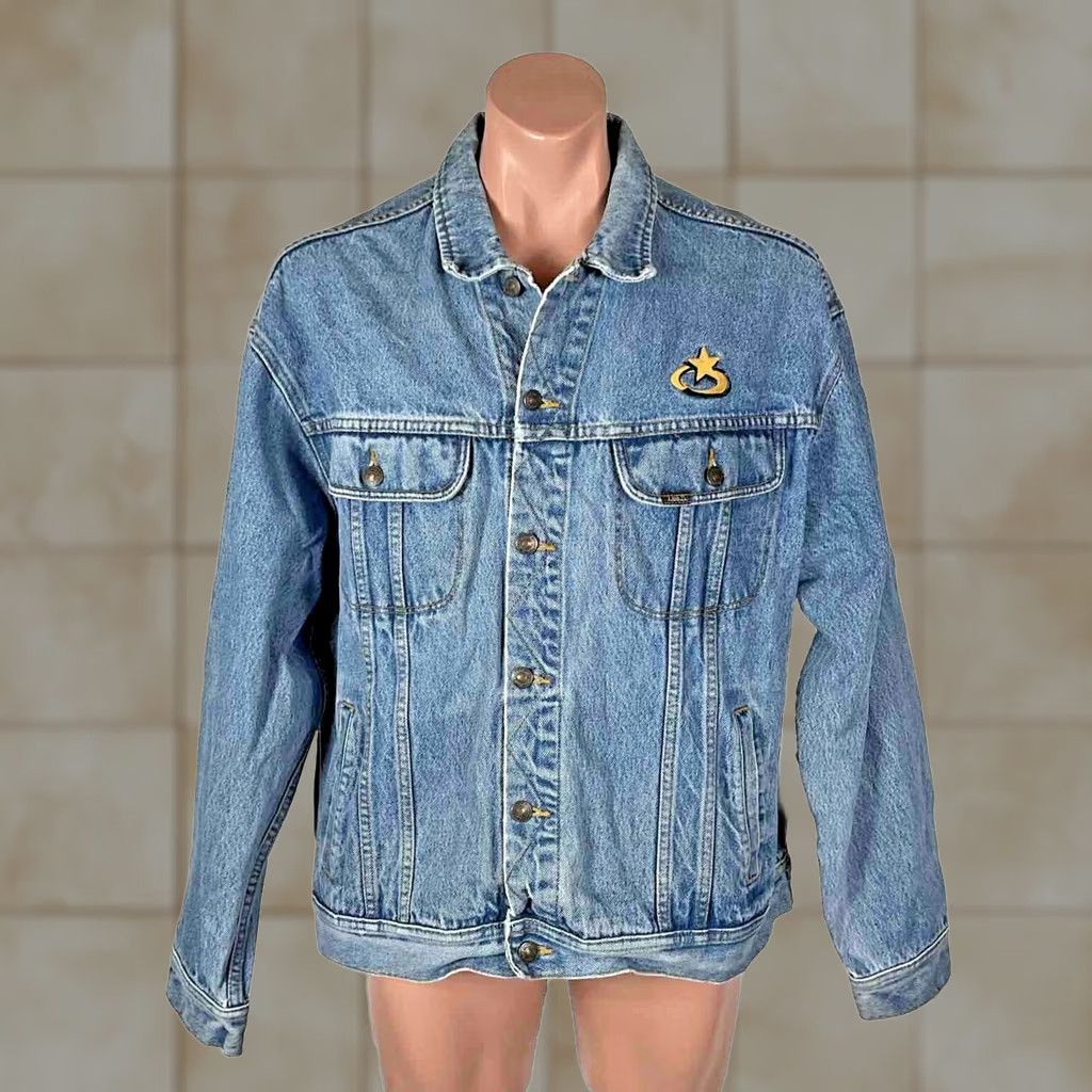 Lee VTG Lee Denim Jean Jacket Embroidered Gold Star Canadian Tuxedo Sz XL Denim Work Jacket 1990s Blue Rockabilly Mens Size US 36 / EU 52 - 1 Thumbnail