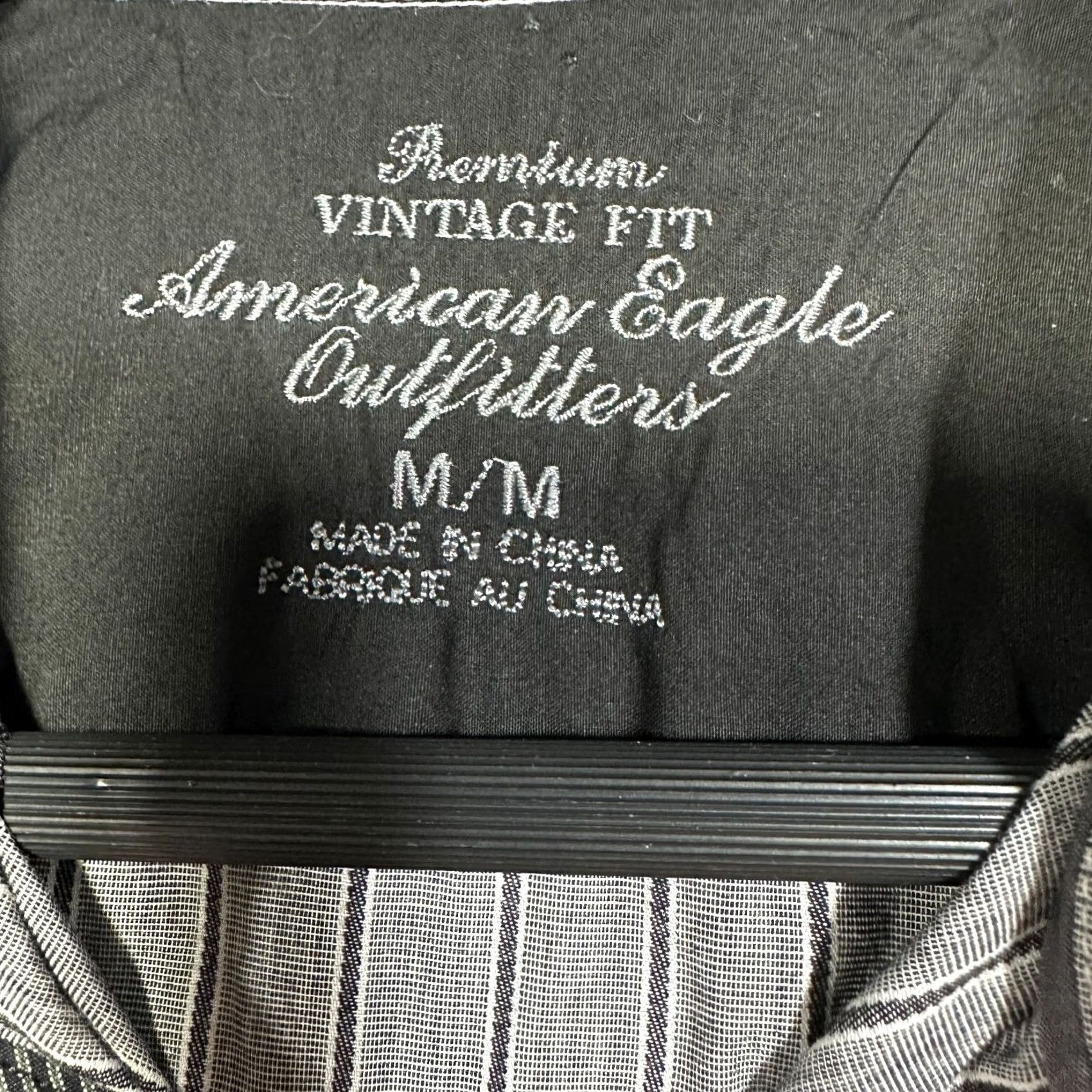 American Eagle Outfitters American Eagle Outfitters Shirt Mens M Premium Vintage Fit Gray Stripe Cotton Button-Up Long Sleeve Collared N/A Vintage No Size US M / EU 48-50 / 2 - 5 Thumbnail