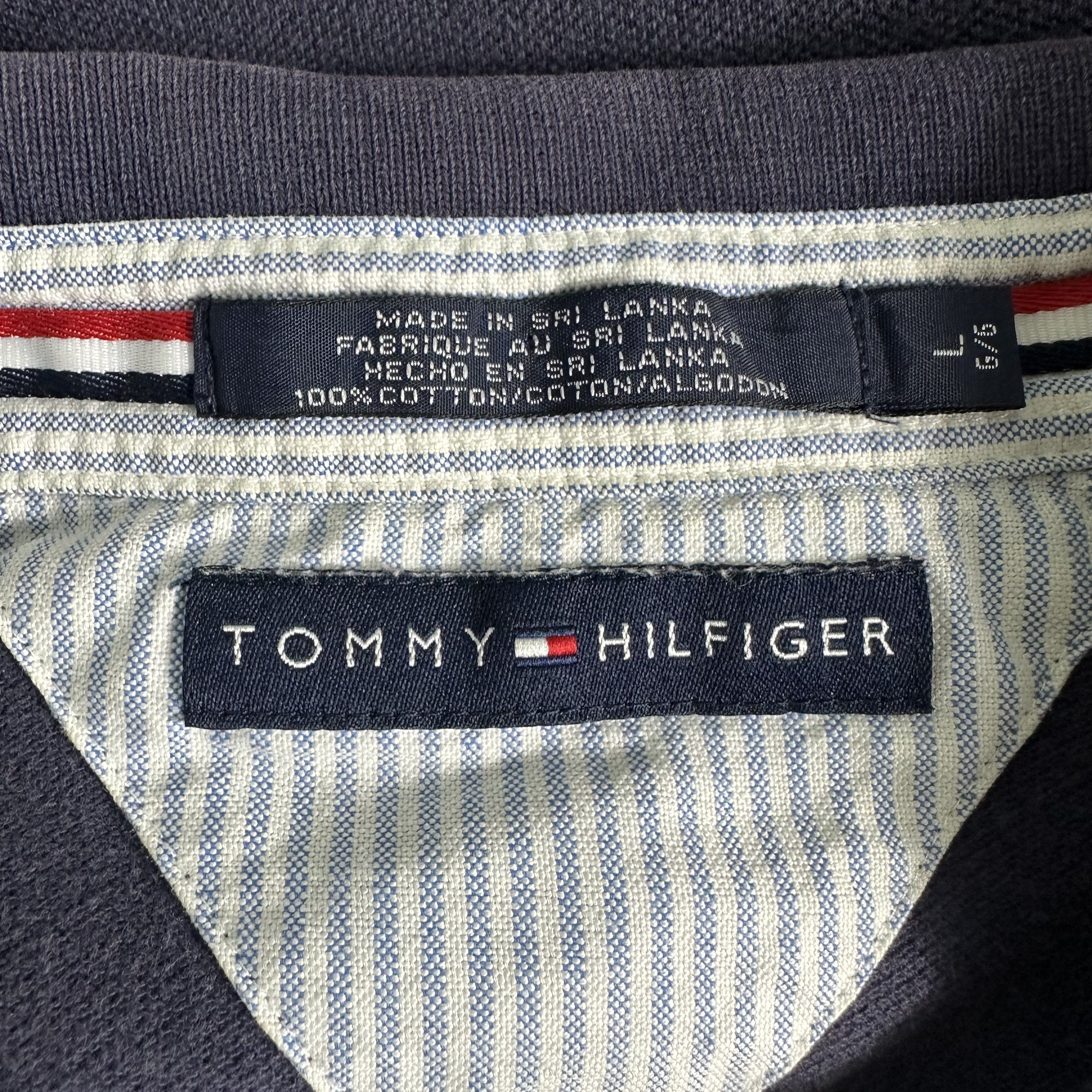 Tommy Hilfiger 🔥RARE🔥Vintage Tommy Hilfiger Spell Out Stripes Polo Shirt Size US L / EU 52-54 / 3 - 5 Thumbnail