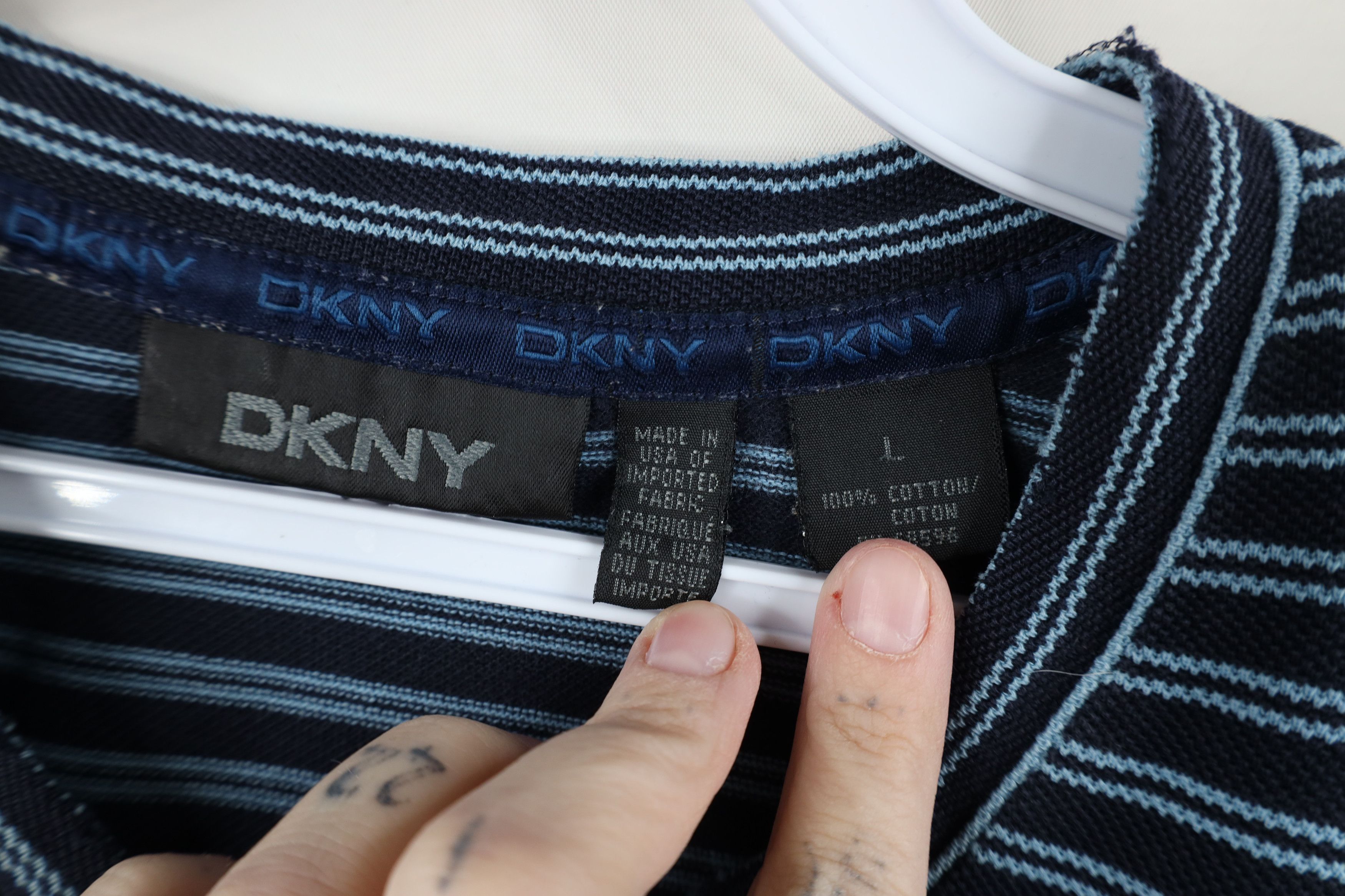 DKNY Vintage 90s Y2K DKNY Striped Thermal Knit V-Neck T-Shirt Size US L / EU 52-54 / 3 - 6 Thumbnail