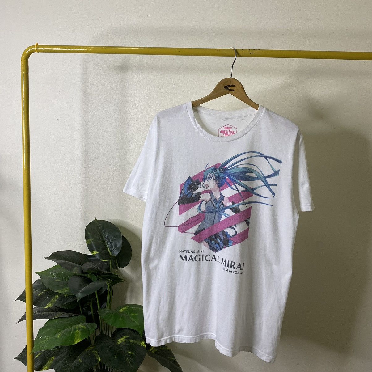 Anime Y2K Hatsune Miku Magical Mirai T-Shirt Anime Manga Vocaloid Size US L / EU 52-54 / 3 - 1 Thumbnail