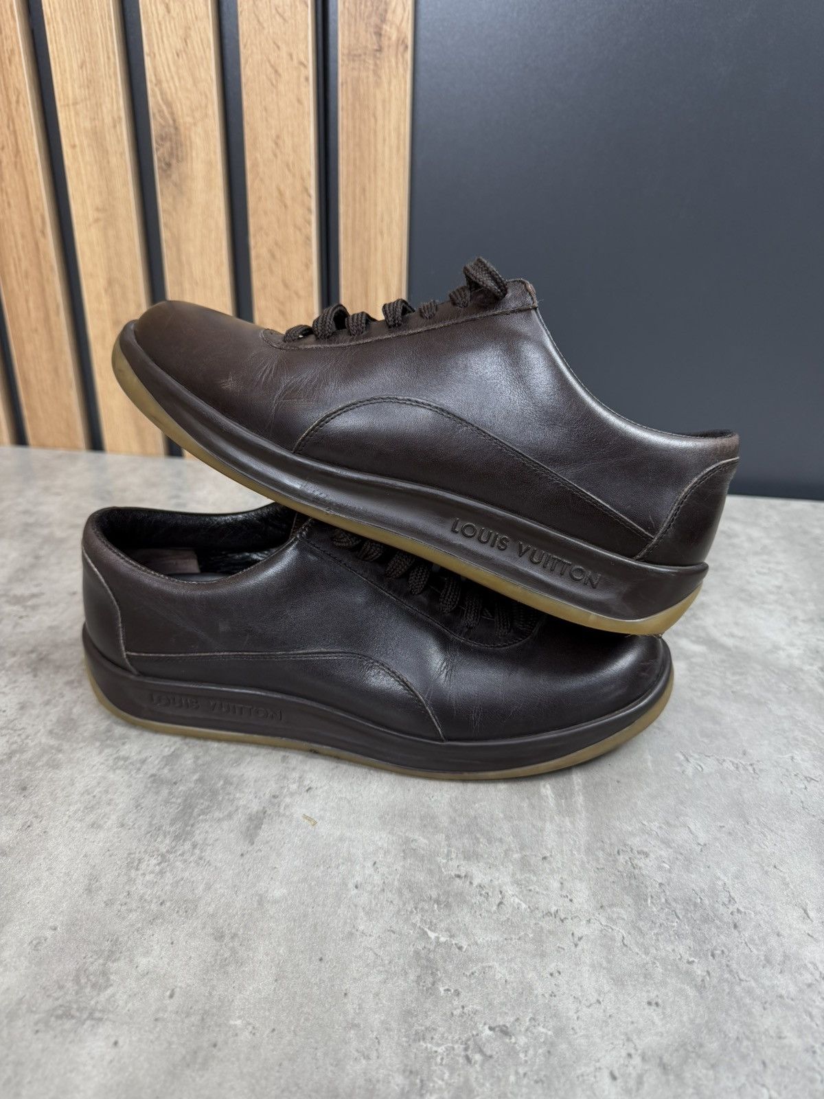 Louis Vuitton Louis Vuitton Brown Leather Low Top Sneakers Size US 7 / EU 40 - 17 Thumbnail