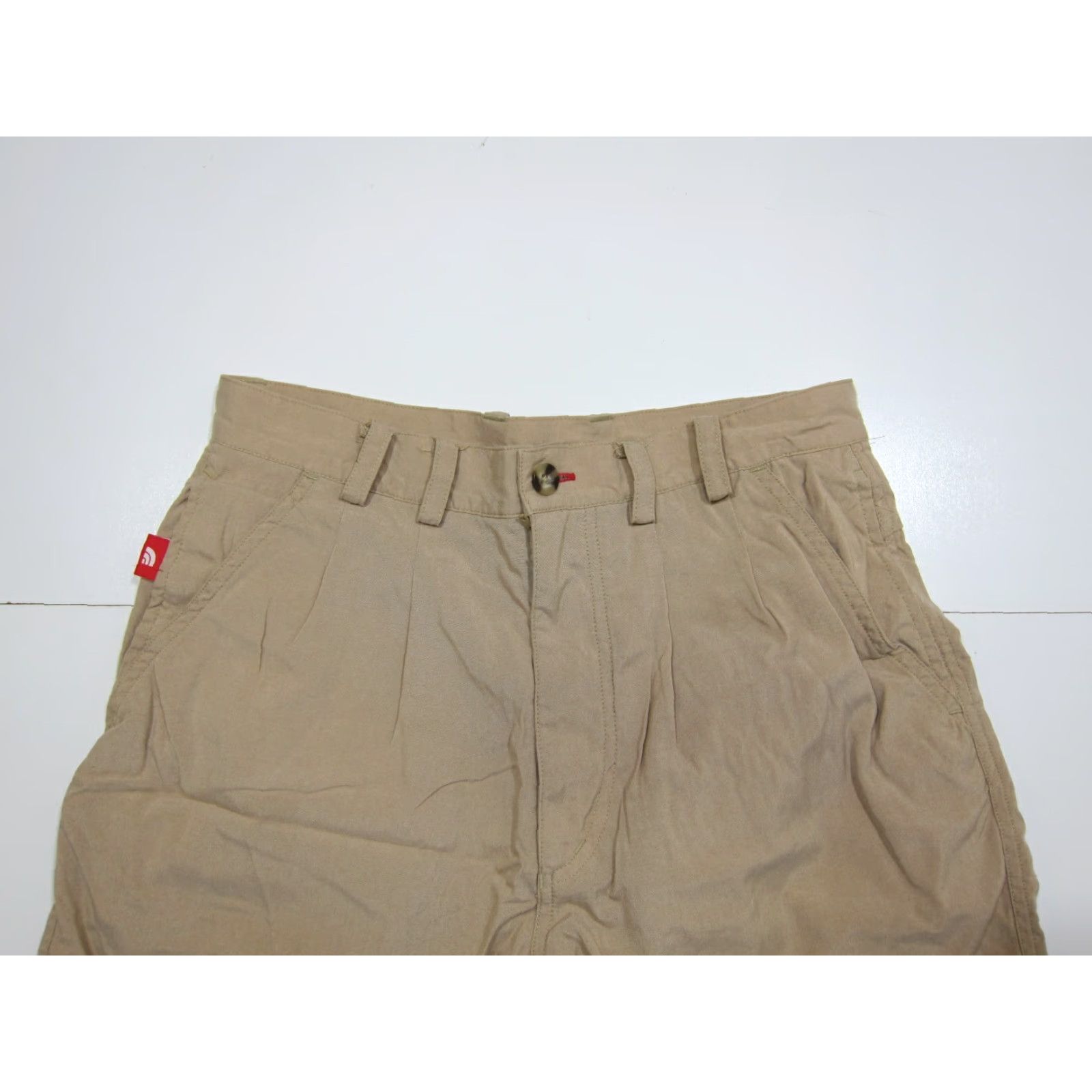 The North Face Vintage The North Face Cargo Shorts Men 30 100% Nylon Brown Travel Hike Camp Pockets Size US 30 / EU 46 - 4 Thumbnail