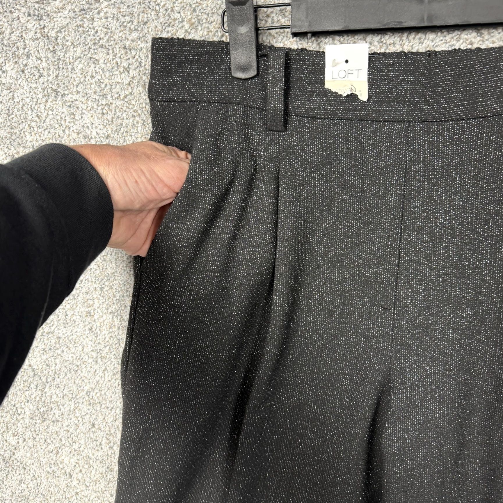 Loft LOFT Pants Medium Black Silver Sparkle Ankle Dressy Business Casual Party Glam Size 32" / US 10 / IT 46 - 7 Thumbnail