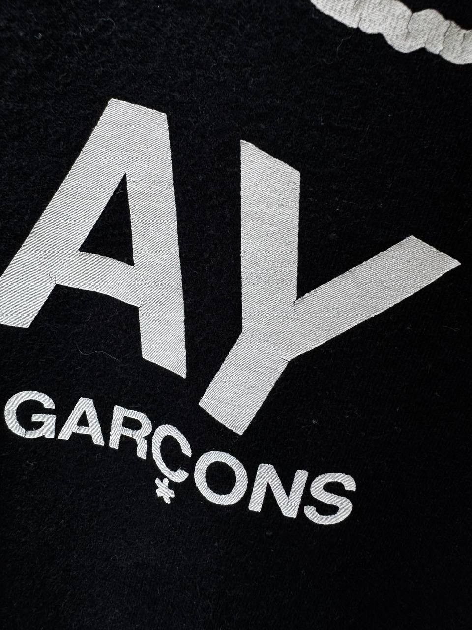Comme des Garcons PLAY PLAY COMME des GARCONS GRAPHIC LOGO PRINT TEE Size US M / EU 48-50 / 2 - 7 Thumbnail