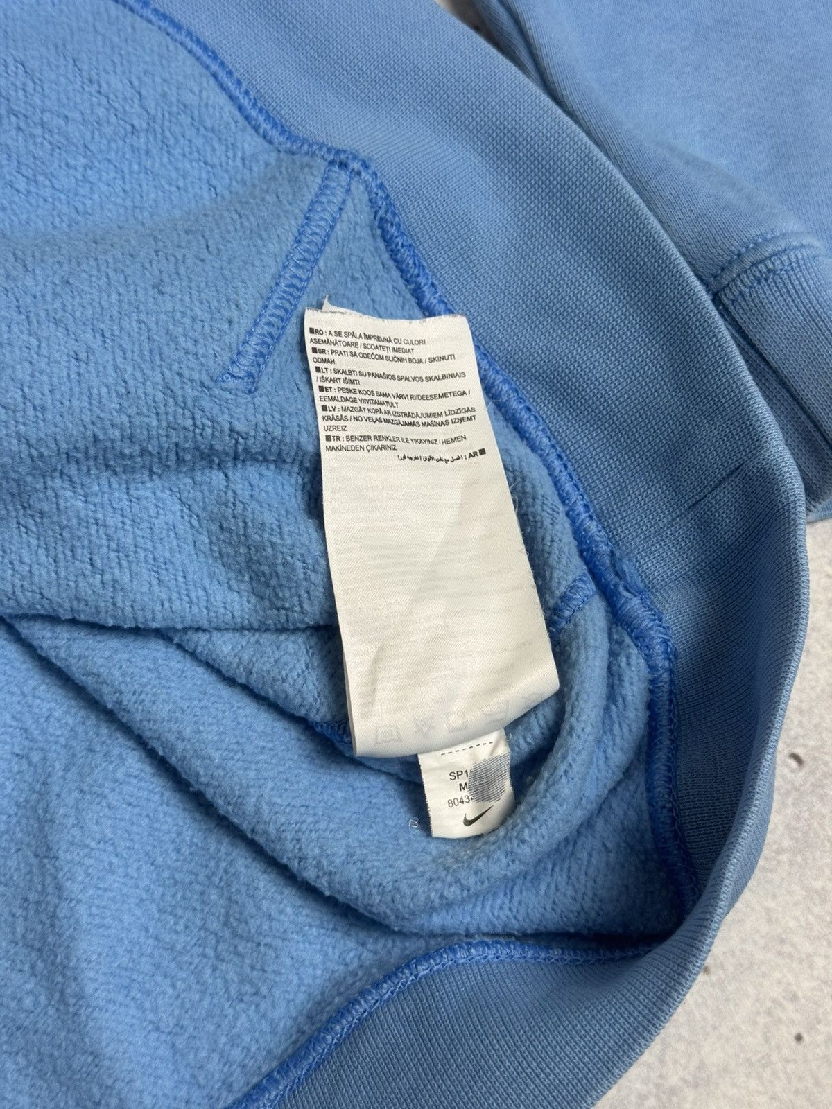 Nike Vintage Nike Small Swoosh Baby Blue Hoodie Y2K Size US M / EU 48-50 / 2 - 4 Thumbnail