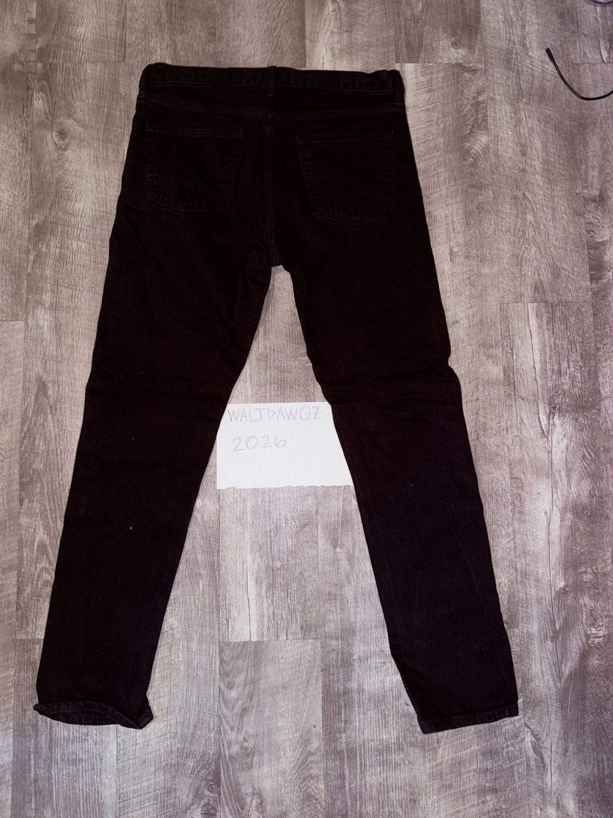Uniqlo Black Denim Jeans Size US 32 / EU 48 - 2 Thumbnail