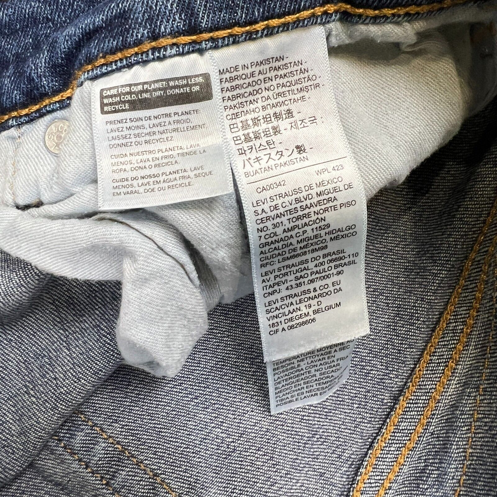 Levi's × Levi's Vintage Clothing × Vintage Levi's 505 Jeans 34x30 Regular Fit Straight Leg Denim Pants Size US 34 / EU 50 - 8 Thumbnail