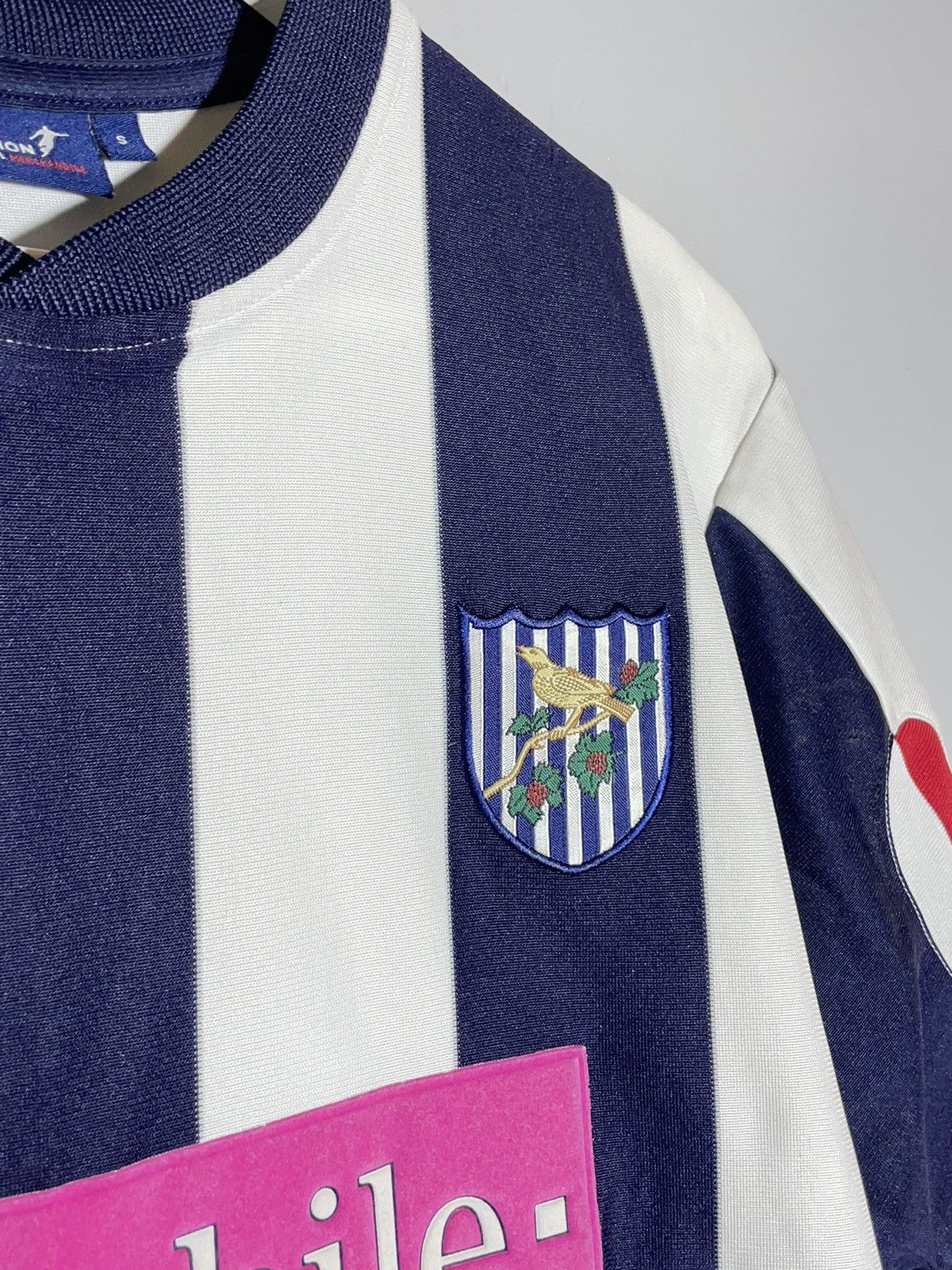 Diadora × Vintage West Bromwich Albion 2004/05 Home Diadora Football Shirt Size US S / EU 44-46 / 1 - 4 Thumbnail