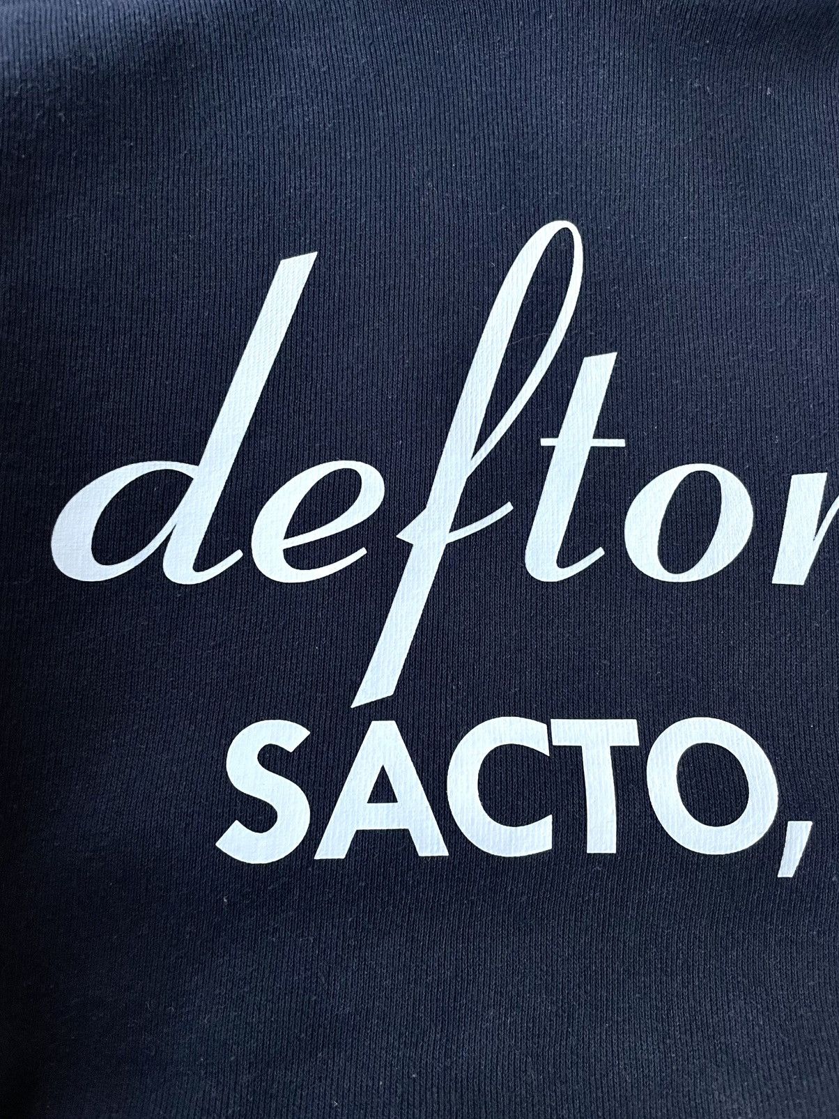 Vintage Deftones SACTO CA Vintage Metal Band Hoodie Size US S / EU 44-46 / 1 - 6 Thumbnail