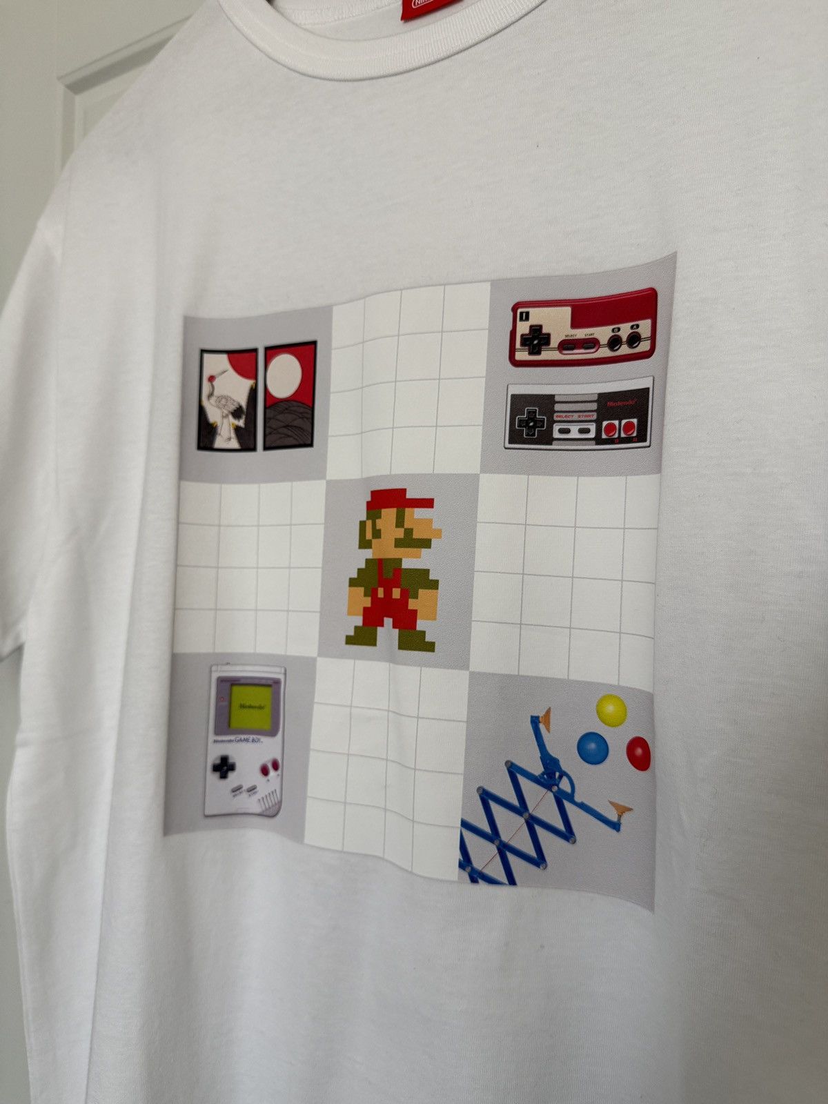 Nintendo Nintendo Short-Sleeve T-Shirt Size US L / EU 52-54 / 3 - 2 Thumbnail