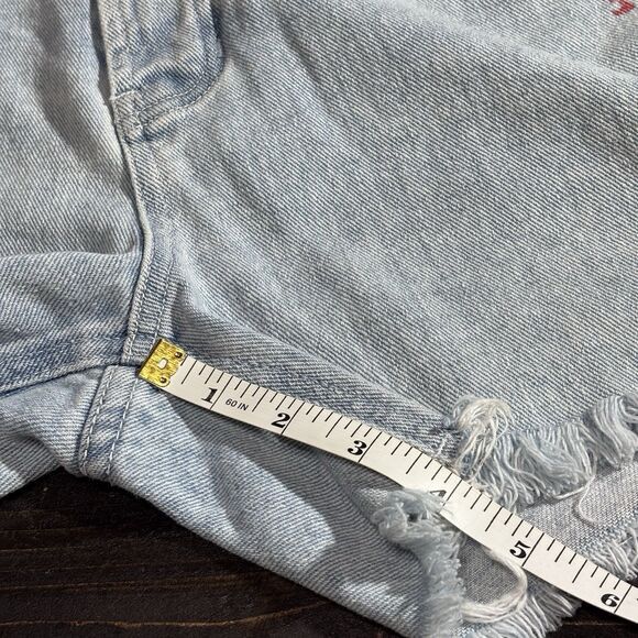 Pacsun Pacsun Women 90S Girlfriend Button Fly Denim Short 26 Size 26" / US 2 / IT 38 - 16 Thumbnail