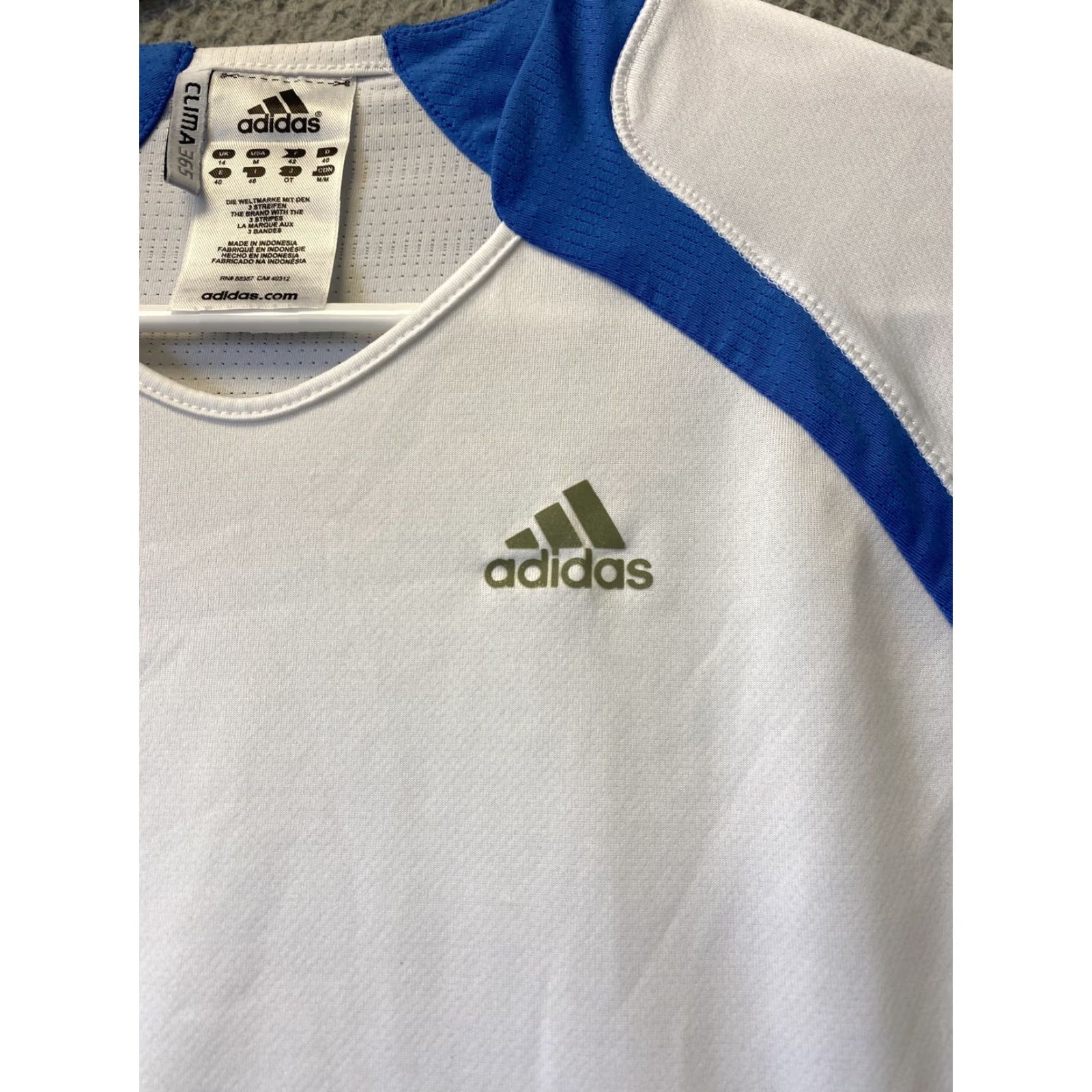 Adidas Adidas Women’s Shirt Long Sleeve Size Medium (18-20) V-Neck Pullover Regular Activewear Outdoor Sports Running & Jogging Solid White Size M / US 6-8 / IT 42-44 - 2 Thumbnail