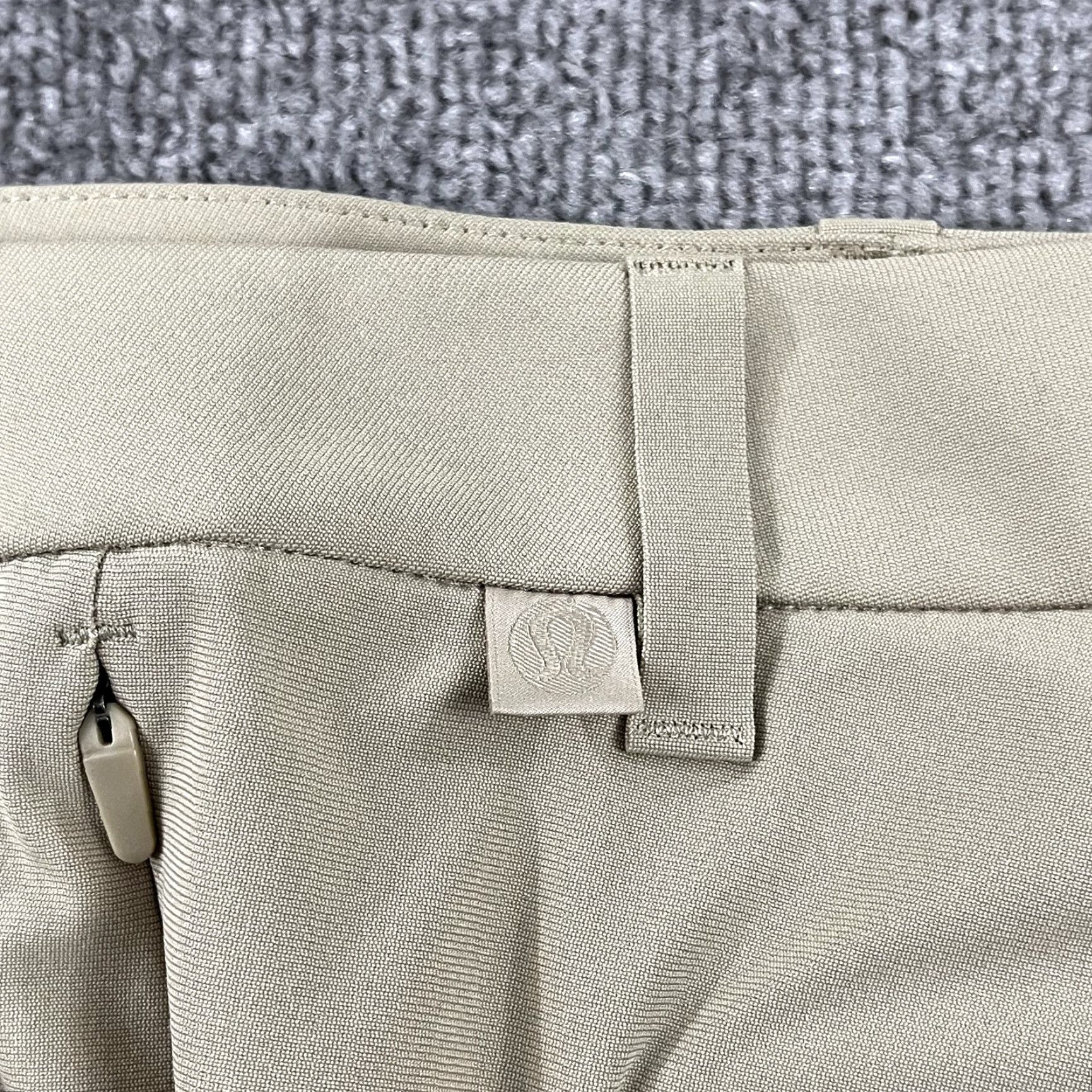 Lululemon LULULEMON Pants Mens 33 x 26.5" Short ABC Classic 5-Pocket Travel Lifestyle Golf Size US 33 - 3 Thumbnail