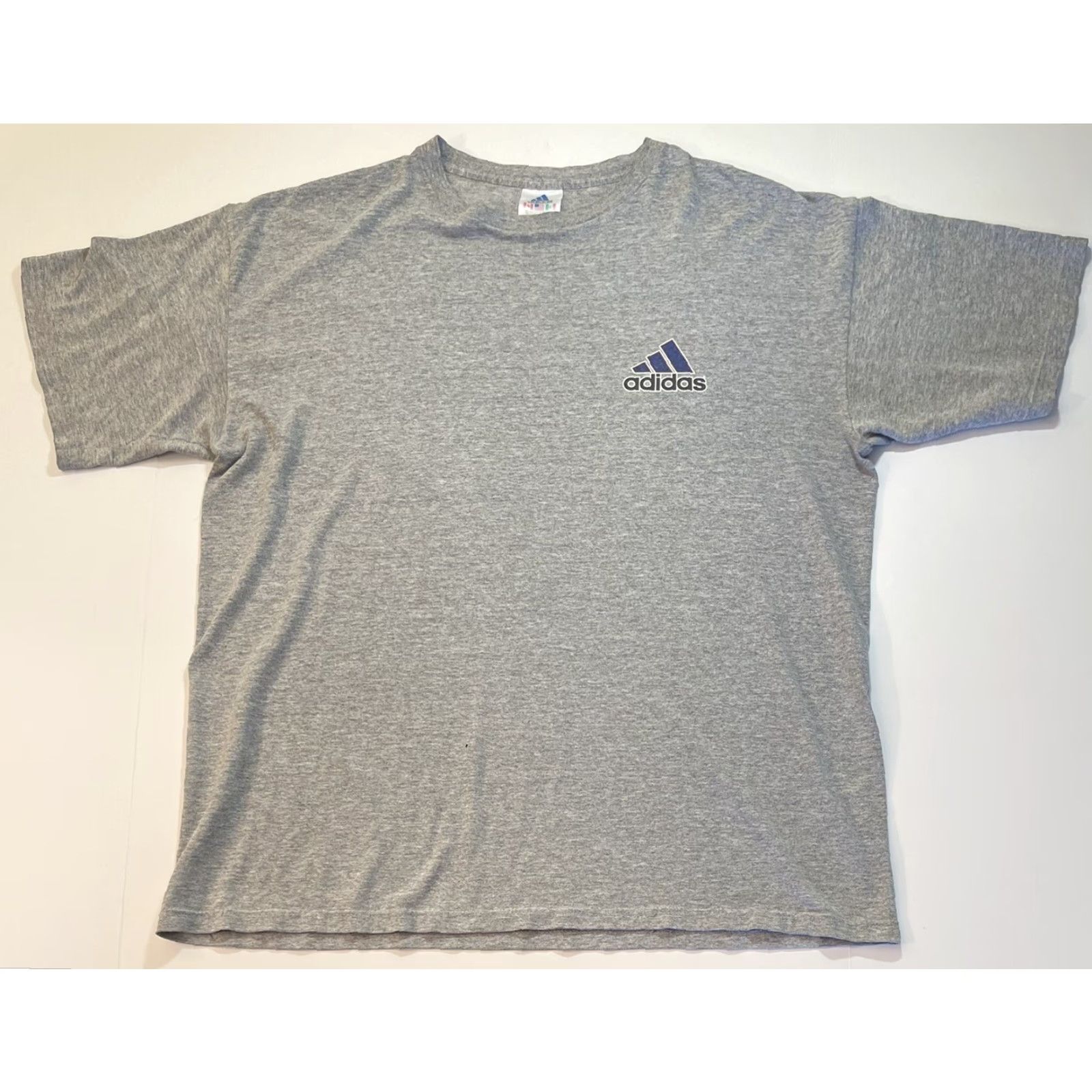 Adidas VINTAGE Adidas Yeezy Graphic T-Shirt Men's Large Gray Crew Neck 90s USA Made Size US L / EU 52-54 / 3 - 3 Thumbnail