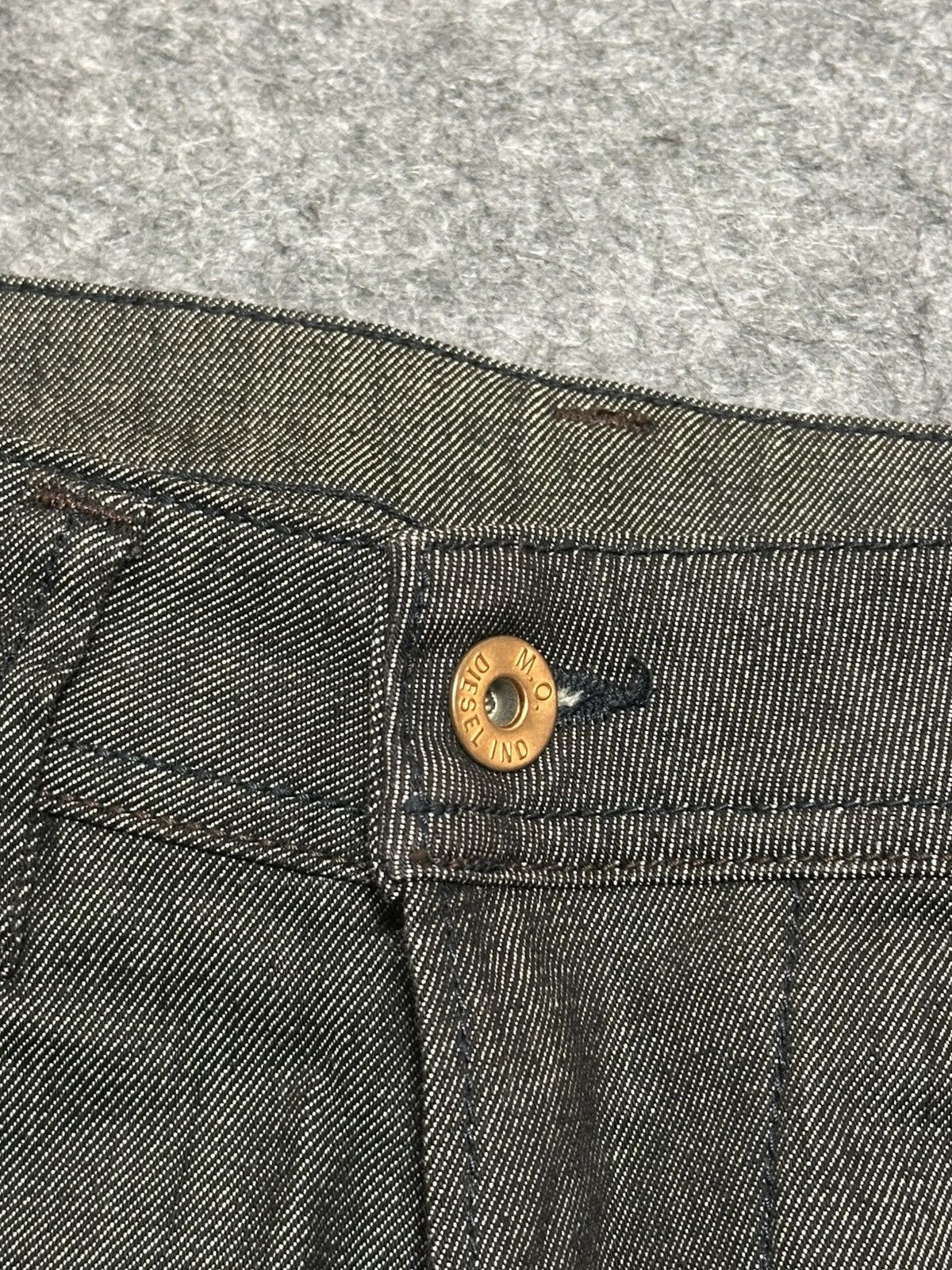 Diesel Diesel Darron jeans in a dark gray. Size US 32 / EU 48 - 12 Thumbnail