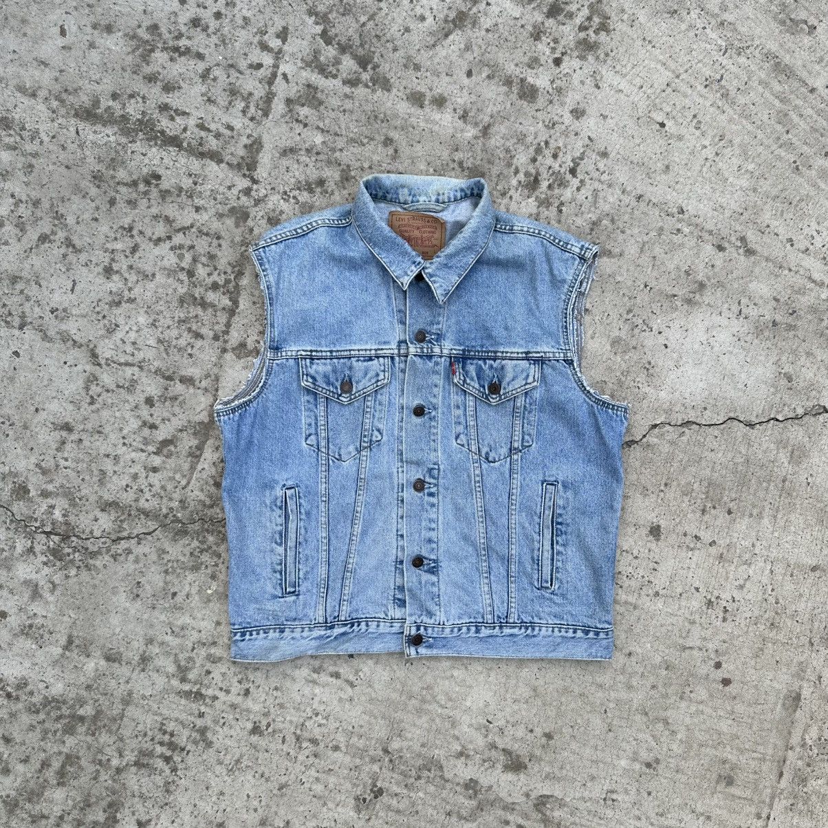 Levi's Vintage Clothing Vintage Japanese Style Levi’s Denim Vest Y2K Western 00s USA Size US L / EU 52-54 / 3 - 1 Thumbnail