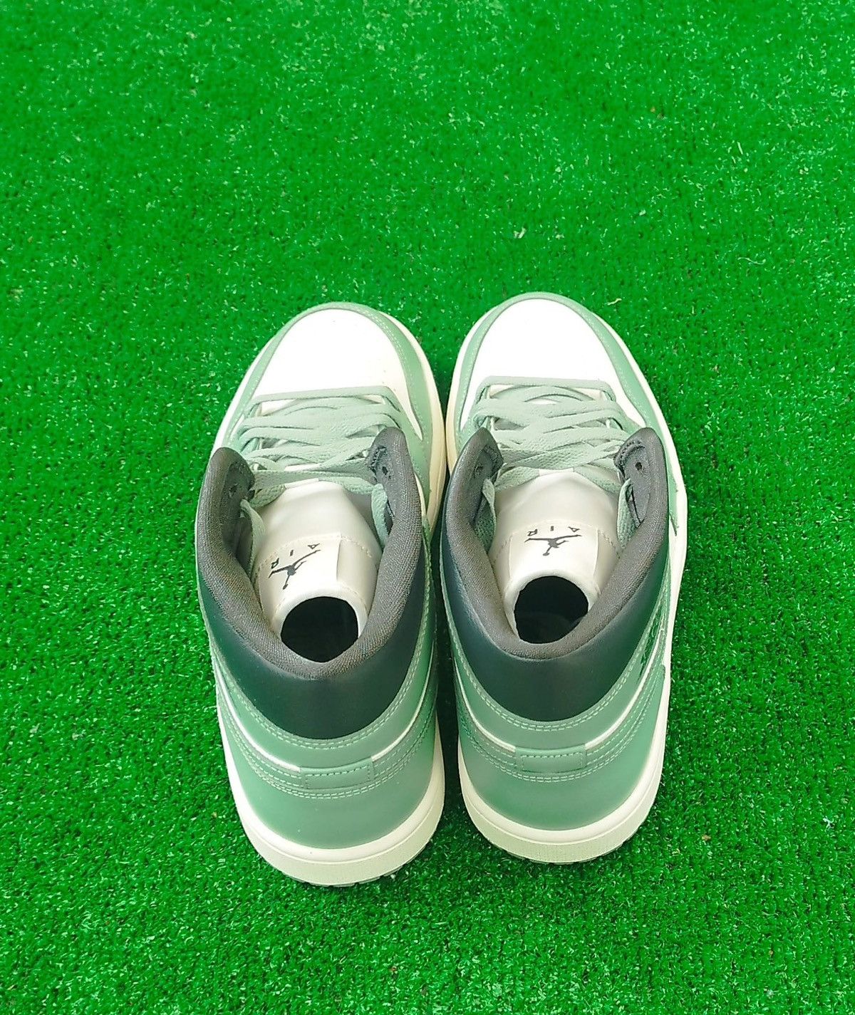 Japanese Brand × Nike Shoes Air Jordan 1 Mid Unisex. Size US 11.5 / IT 41.5 - 4 Thumbnail