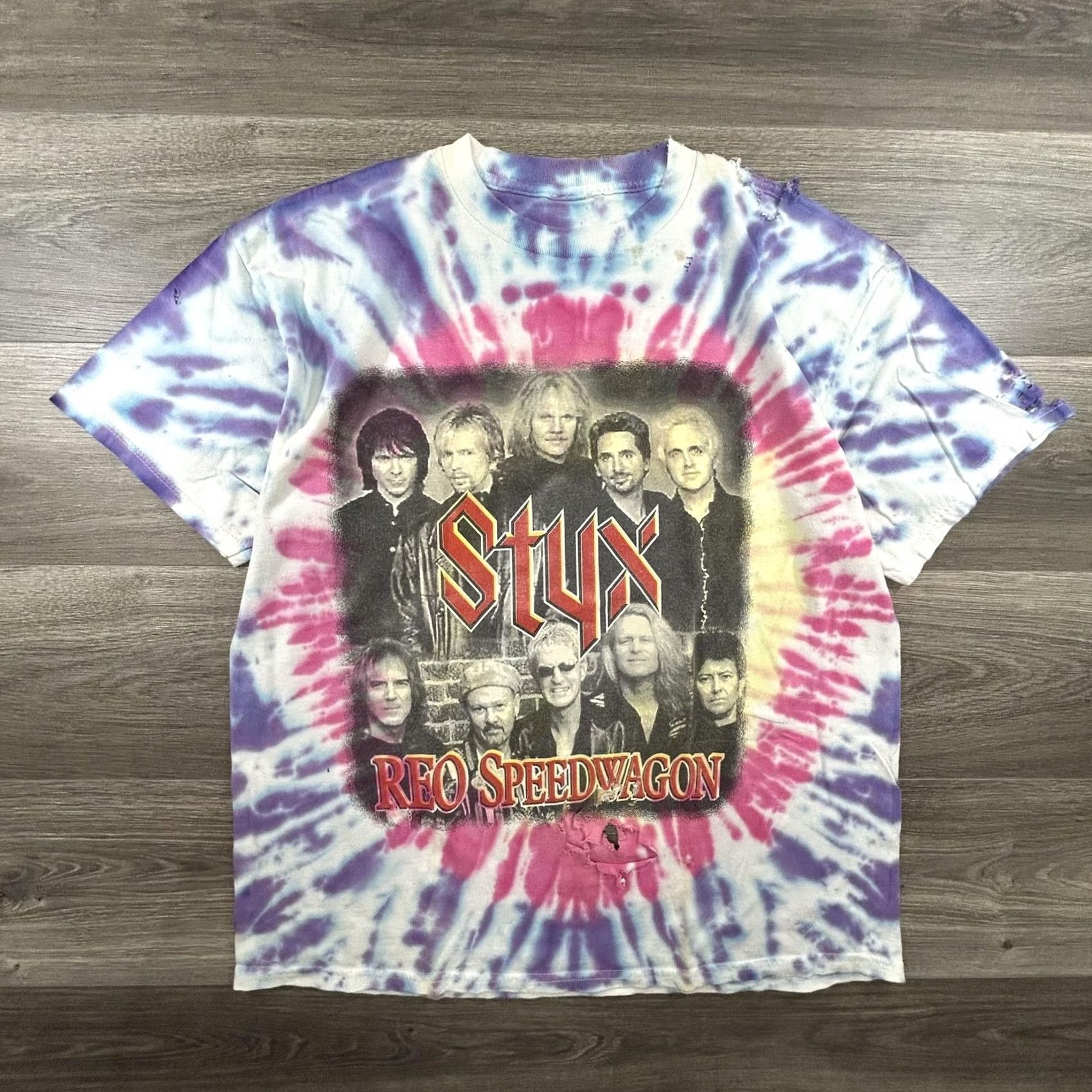 Hanes VINTAGE Styx REO Speedwagon Shirt Mens L Tie Dye Rock Band Tour 2000s Thrashed Size US L / EU 52-54 / 3 - 2 Thumbnail