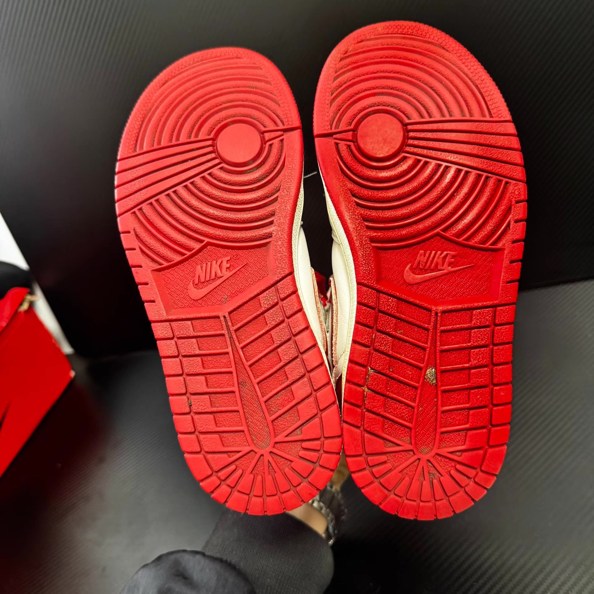 Nike Nike Air Jordan 1 OG Q11 Size US 5 / EU 37 - 4 Thumbnail