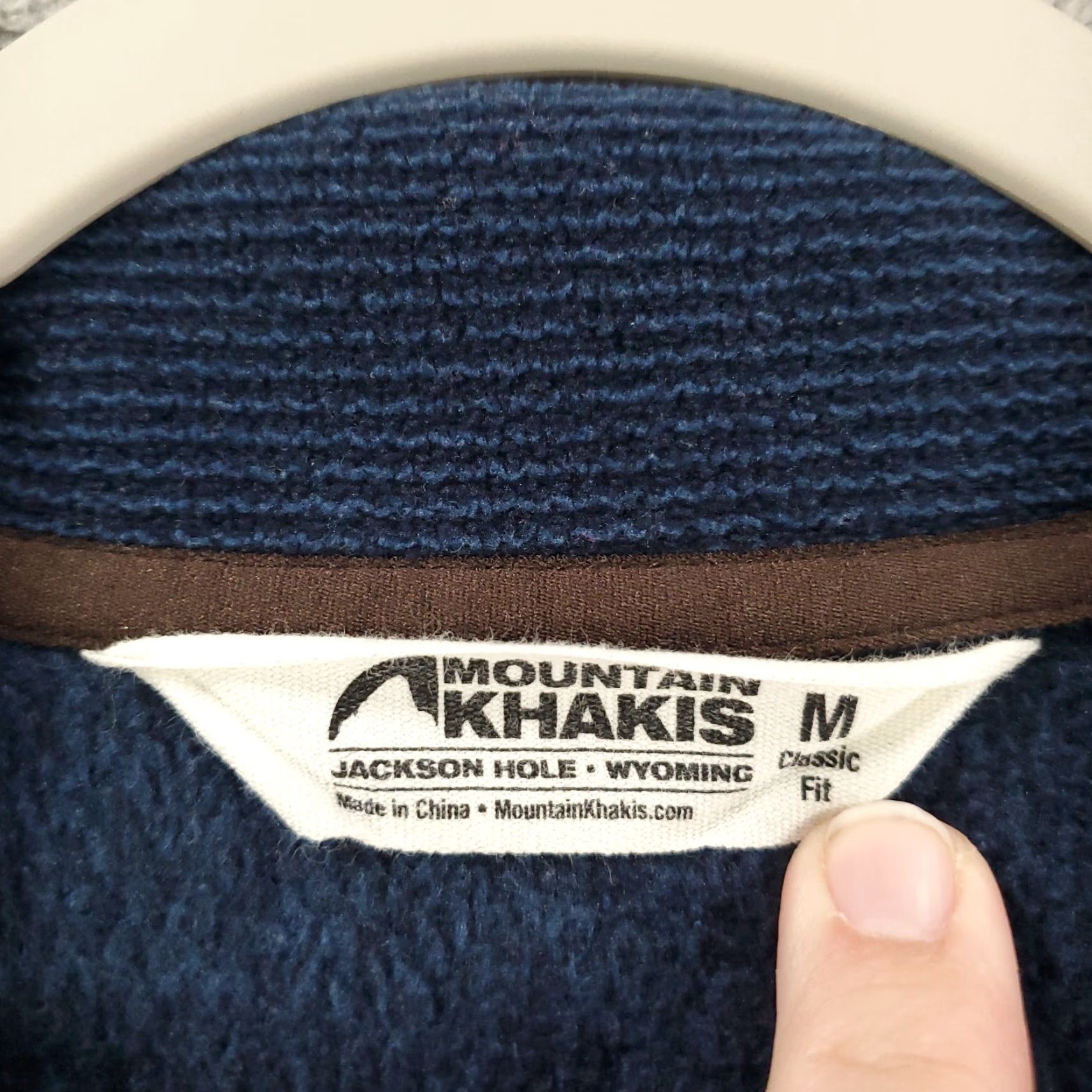 Mountain Khakis Mountain Khakis Sweater Pullover Adult Medium Black Mock Neck 1/4 Snap Button Knit Lightweight Casual Outdoor Hiking Shirt? Size US M / EU 48-50 / 2 - 4 Thumbnail