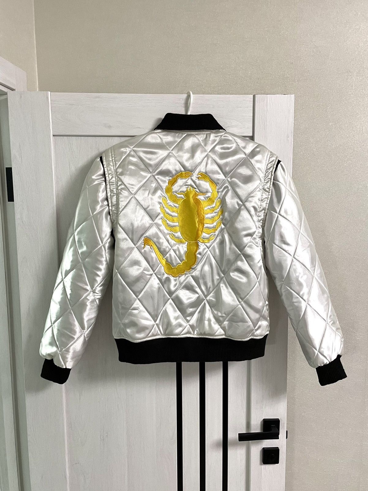 Vintage Vintage Drive Movie Ryan Gosling Scorpion Bomber Jacket Size US M / EU 48-50 / 2 - 1 Thumbnail
