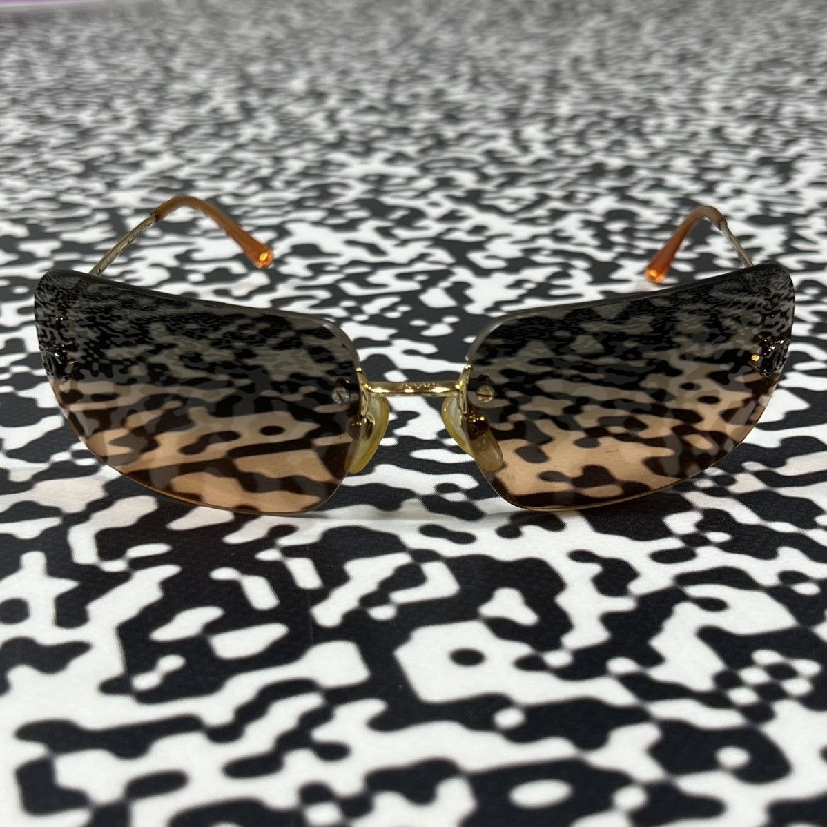 Chanel Vintage Y2K CHANEL Rimles Brown Lens Sunglasses Luxury Style Size ONE SIZE - 9 Thumbnail