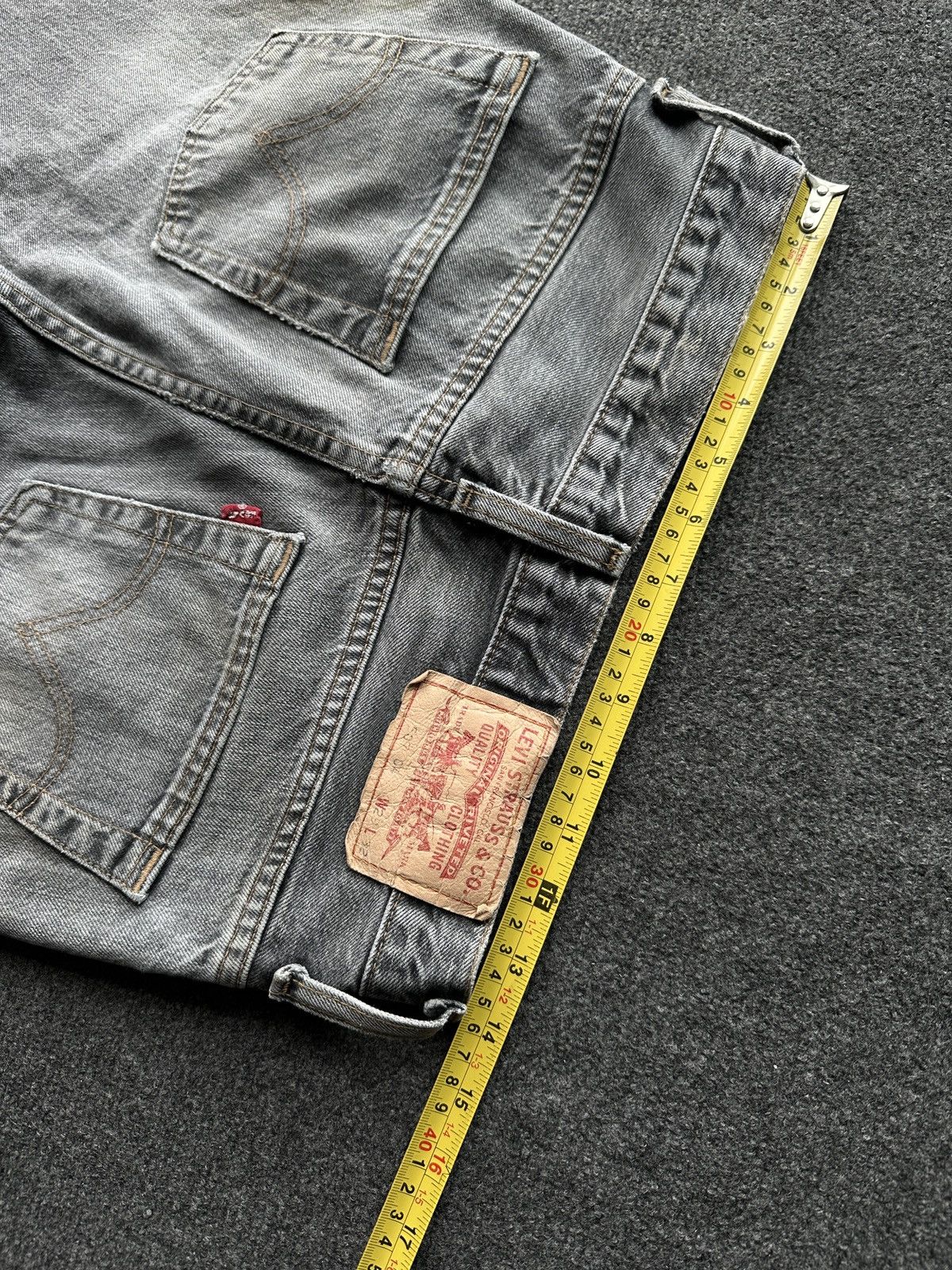 Levi's 🚨 VNTG LEVI’S 507 DISSTRESSED GRAY PAINTED WASHED Size US 29 - 20 Thumbnail