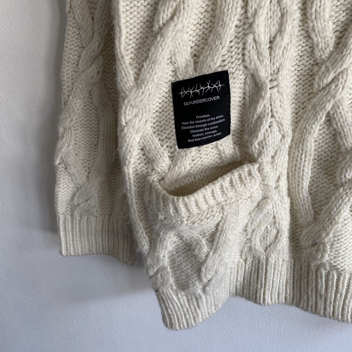 Undercover GU Undercover Japan Knitwear Size US S / EU 44-46 / 1 - 2 Thumbnail