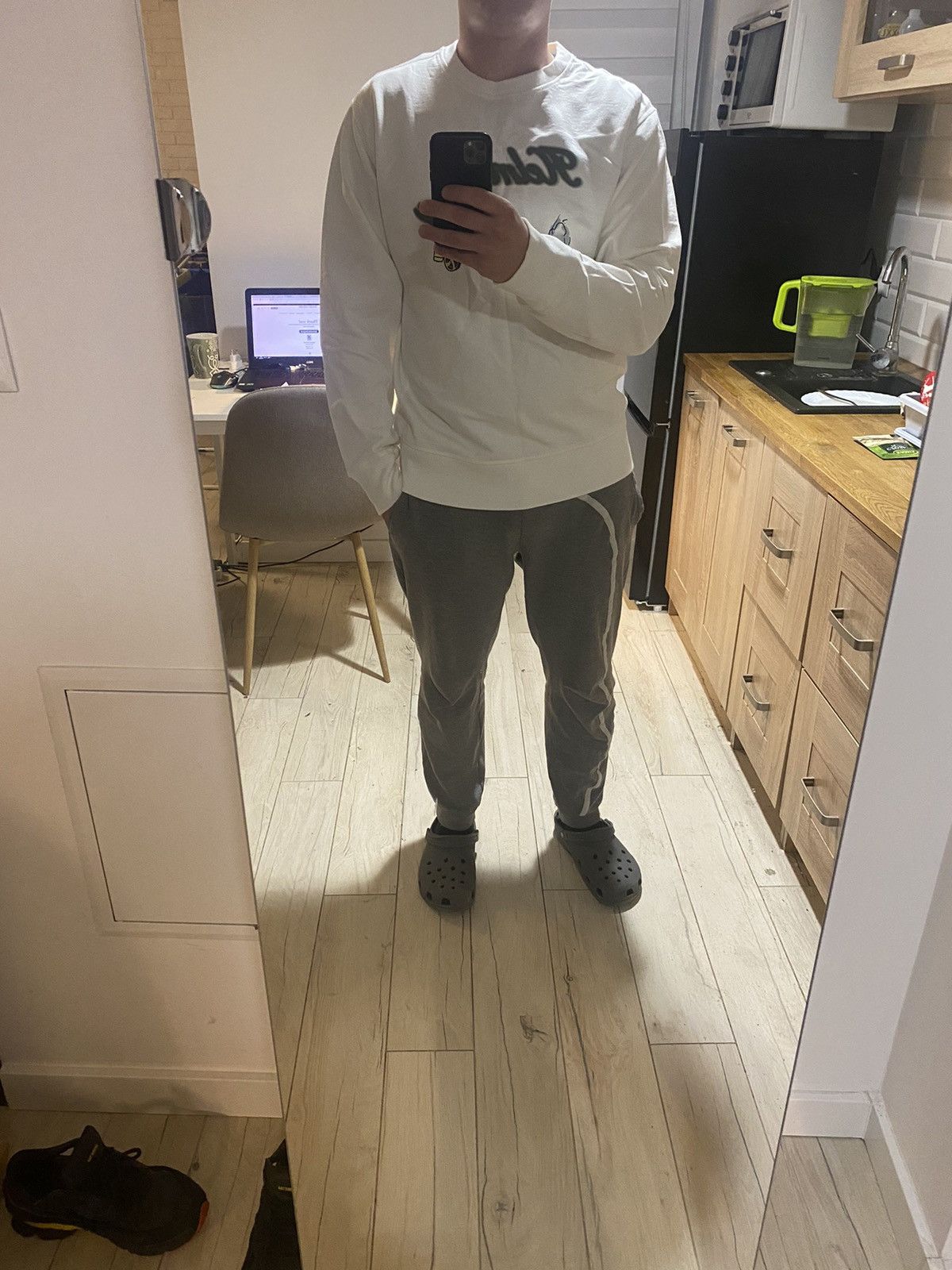 Helmut Lang × Saintwoods Helmut Lang X Saintwoods Big Taxi Logo White Crewneck Size US S / EU 44-46 / 1 - 9 Thumbnail