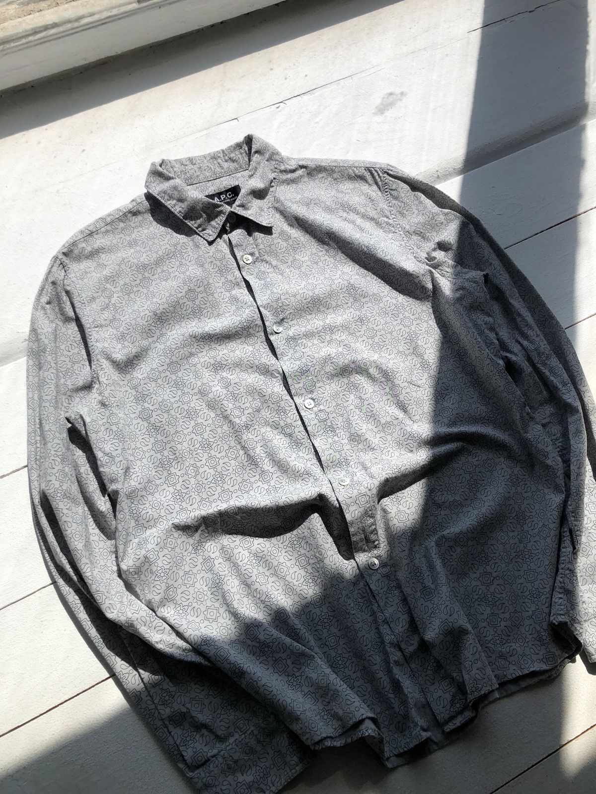 A.P.C. × Vintage A.P.C. RUE MADAME PARIS VERY RARE MONOGRAM VINTAGE SHIRT Size US L / EU 52-54 / 3 - 1 Thumbnail