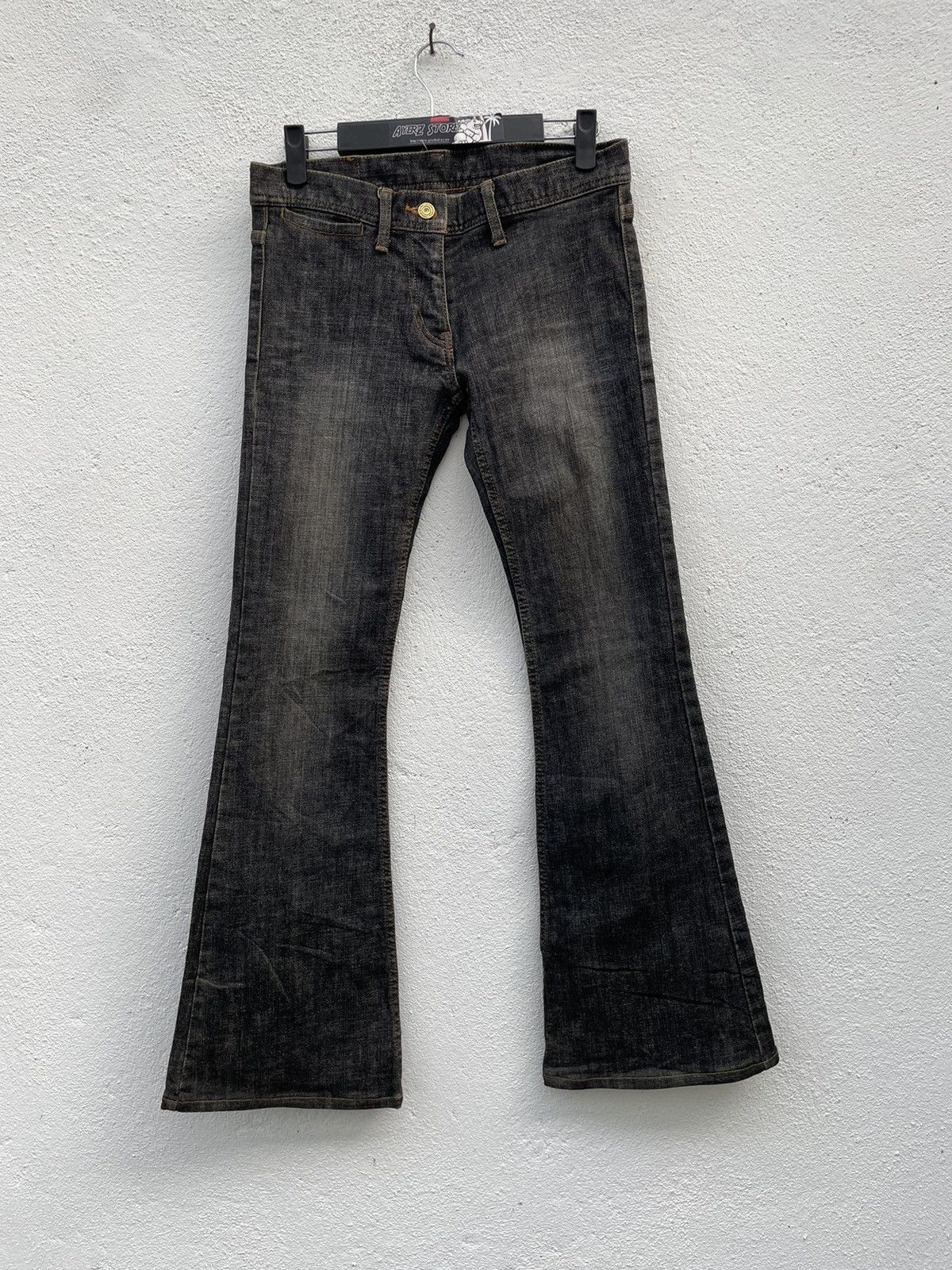 Designer × If Six Was Nine Art Petillant Interplanet Low Rise Flare Jeans Made Japan Size US 29 - 1 Thumbnail