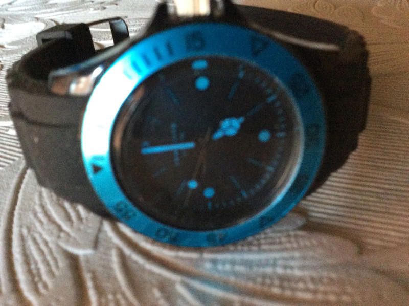 Designer Identity London watch with blue and black rubber strap watch Size ONE SIZE - 9 Thumbnail