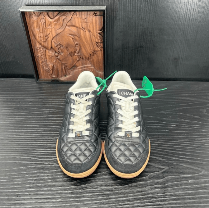 Chanel Chanel low-top casual shoes Size US 5 / EU 37 - 2 Thumbnail