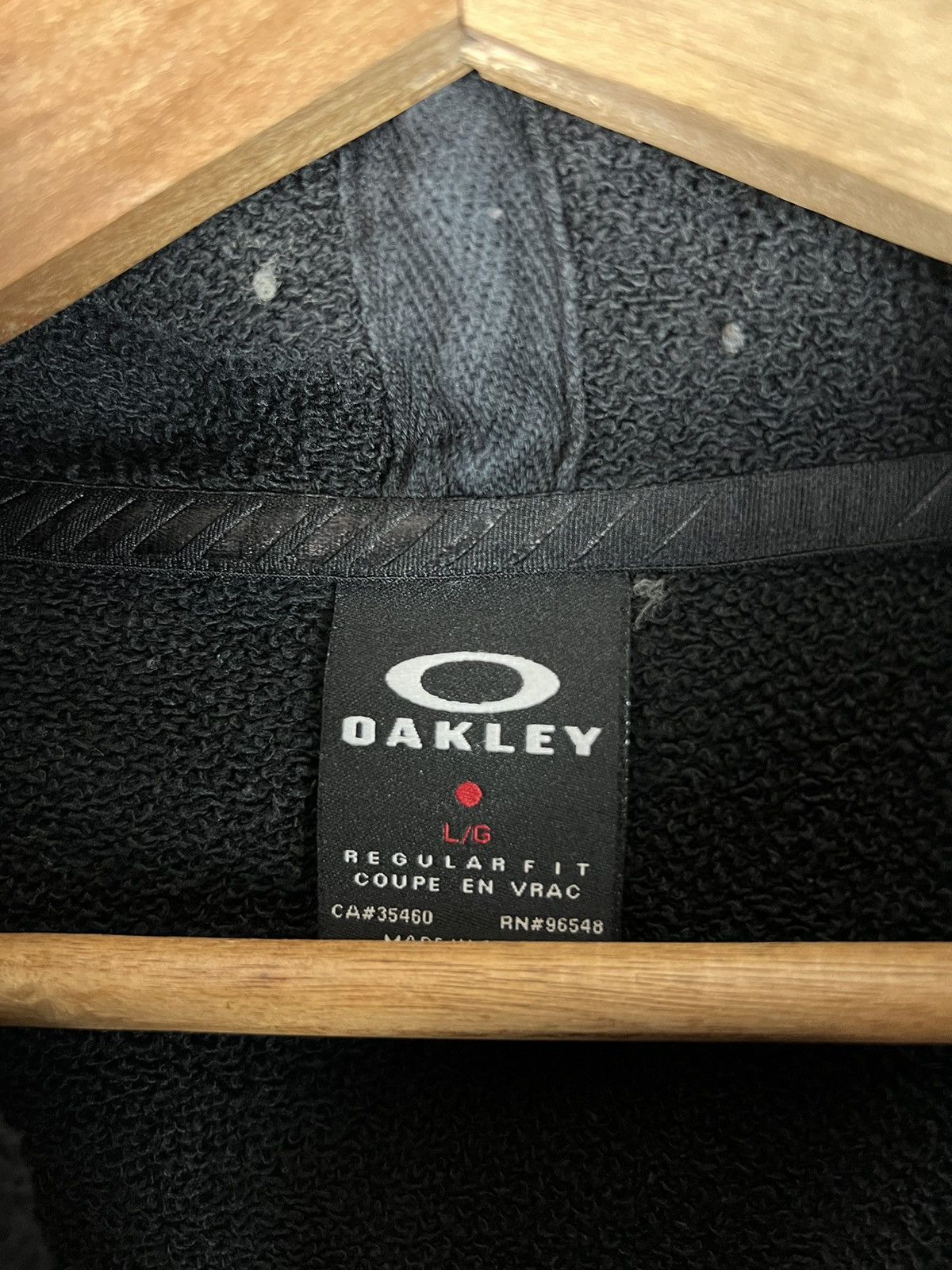 Oakley vintage Y2K Oakley zip up hoodie sweatshirt Size US L / EU 52-54 / 3 - 3 Thumbnail
